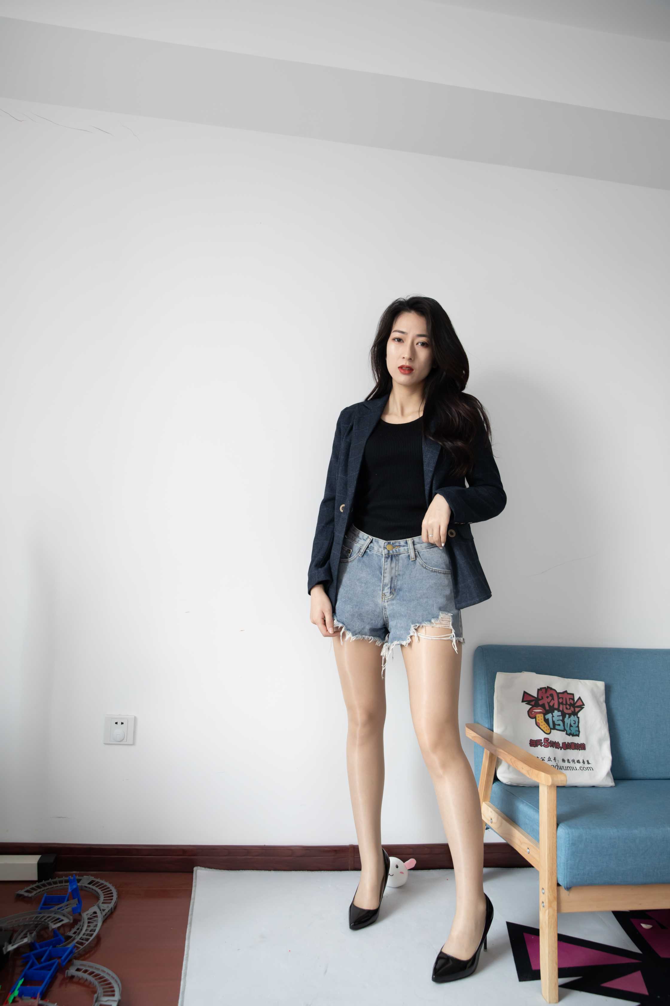 物恋传媒 NO.675 小茶-春风化雨 [269P+1V／5.53G]