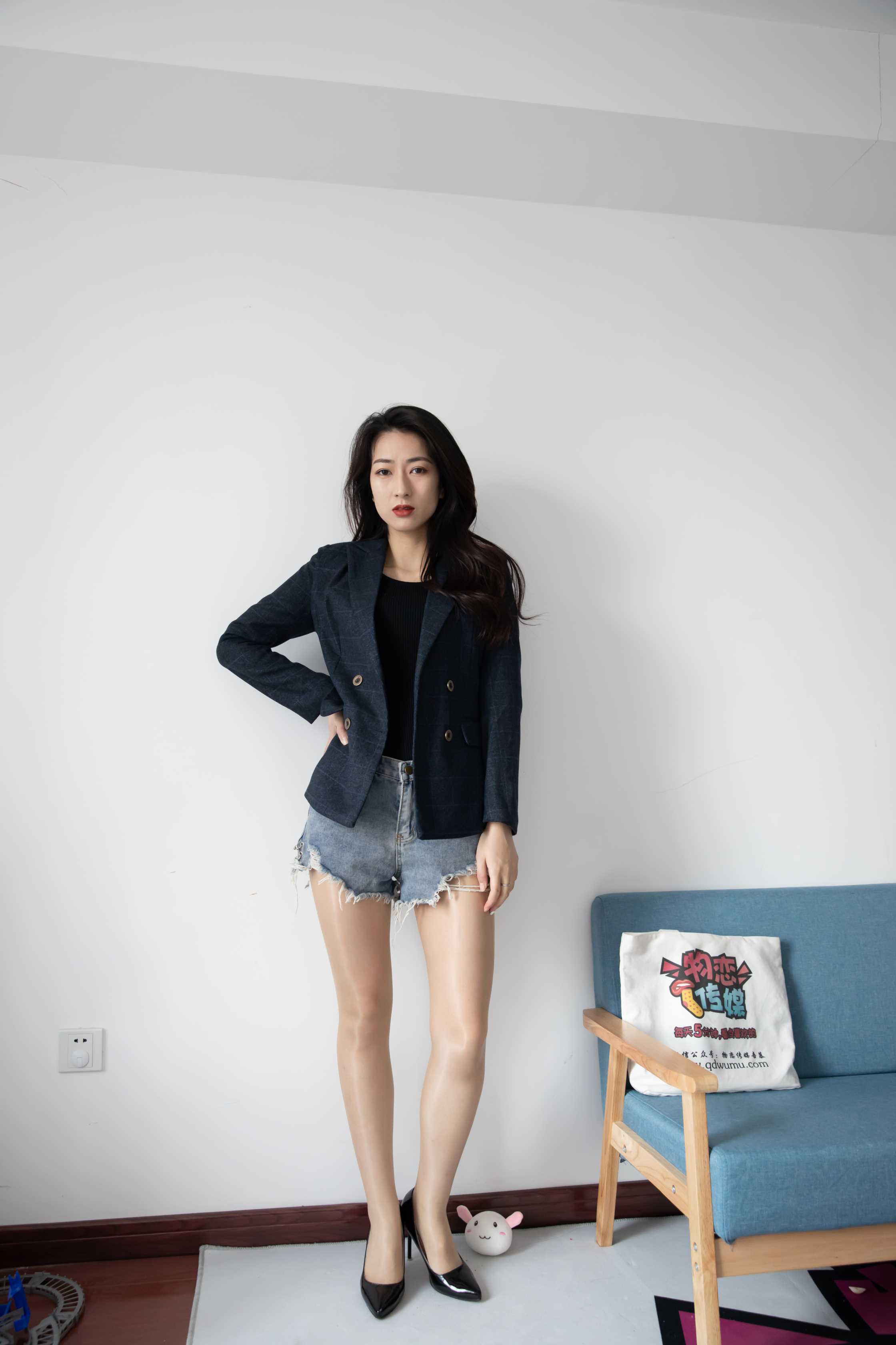 物恋传媒 NO.675 小茶-春风化雨 [269P+1V／5.53G]