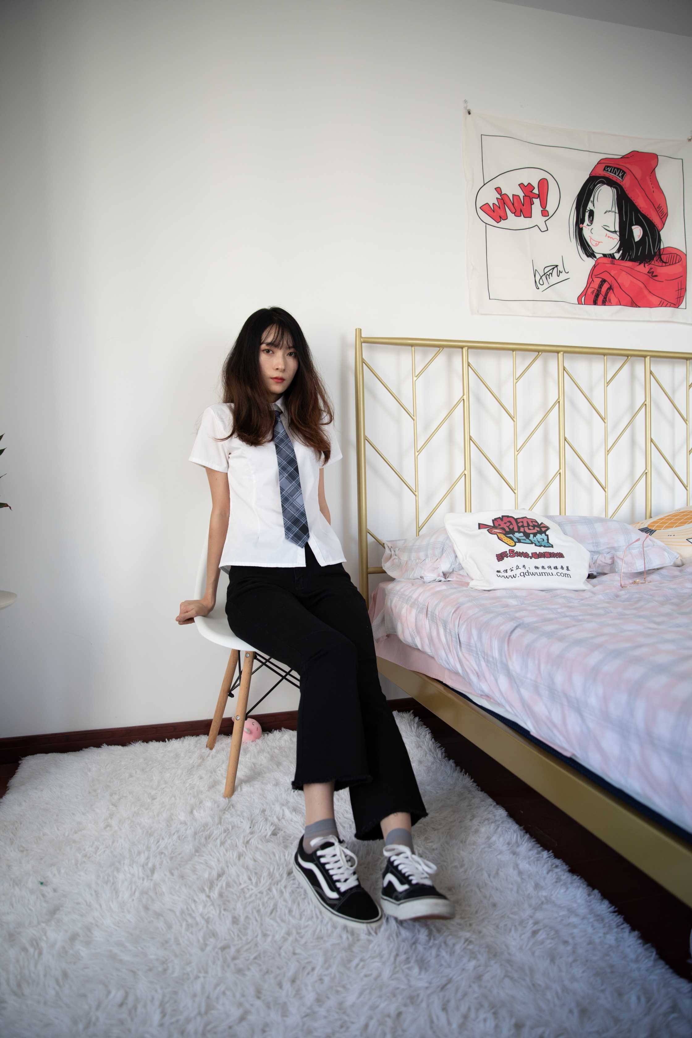 物恋传媒 NO.693 猫耳-踏雪迎春 [193P+1V／4.42GB]