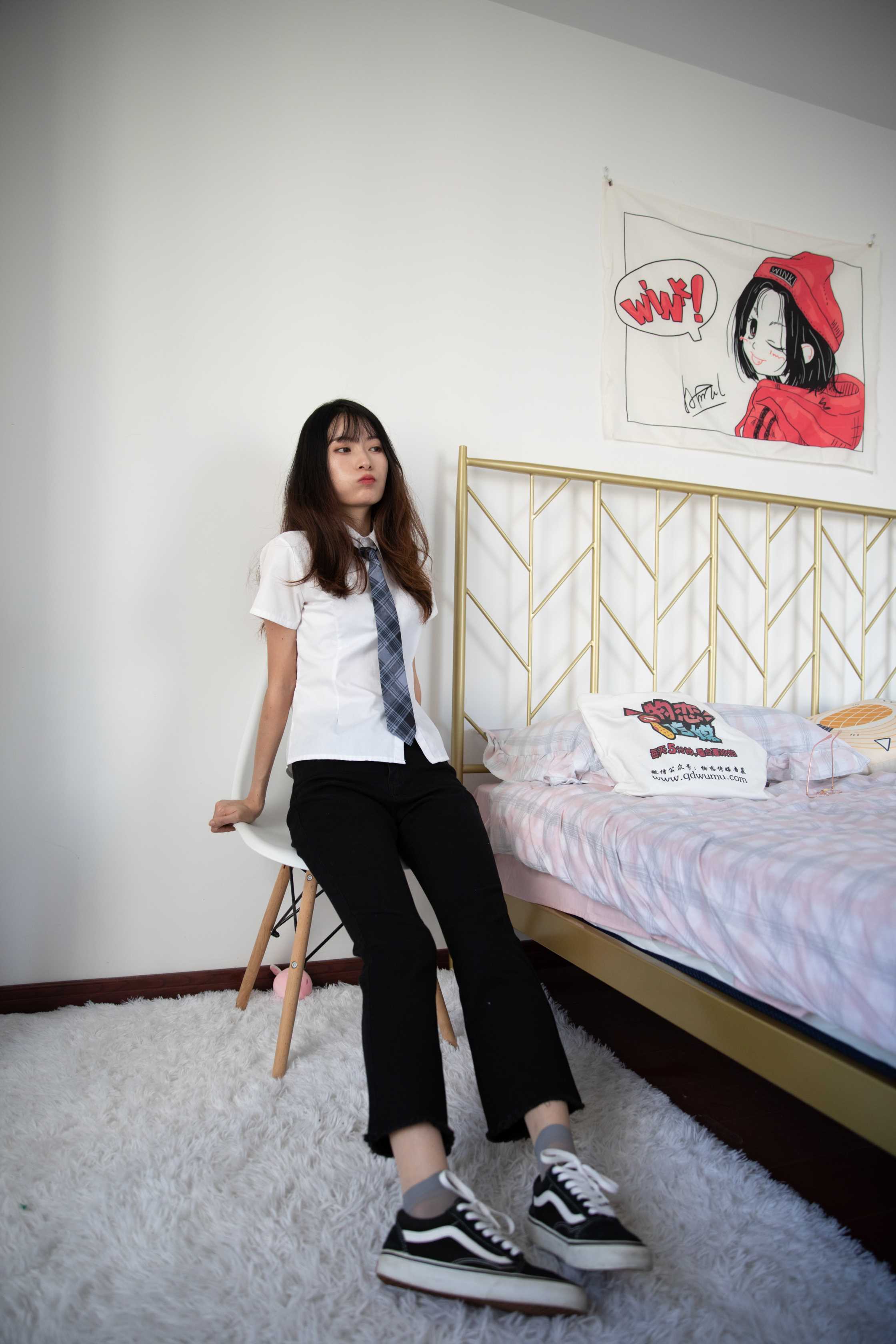 物恋传媒 NO.693 猫耳-踏雪迎春 [193P+1V／4.42GB]