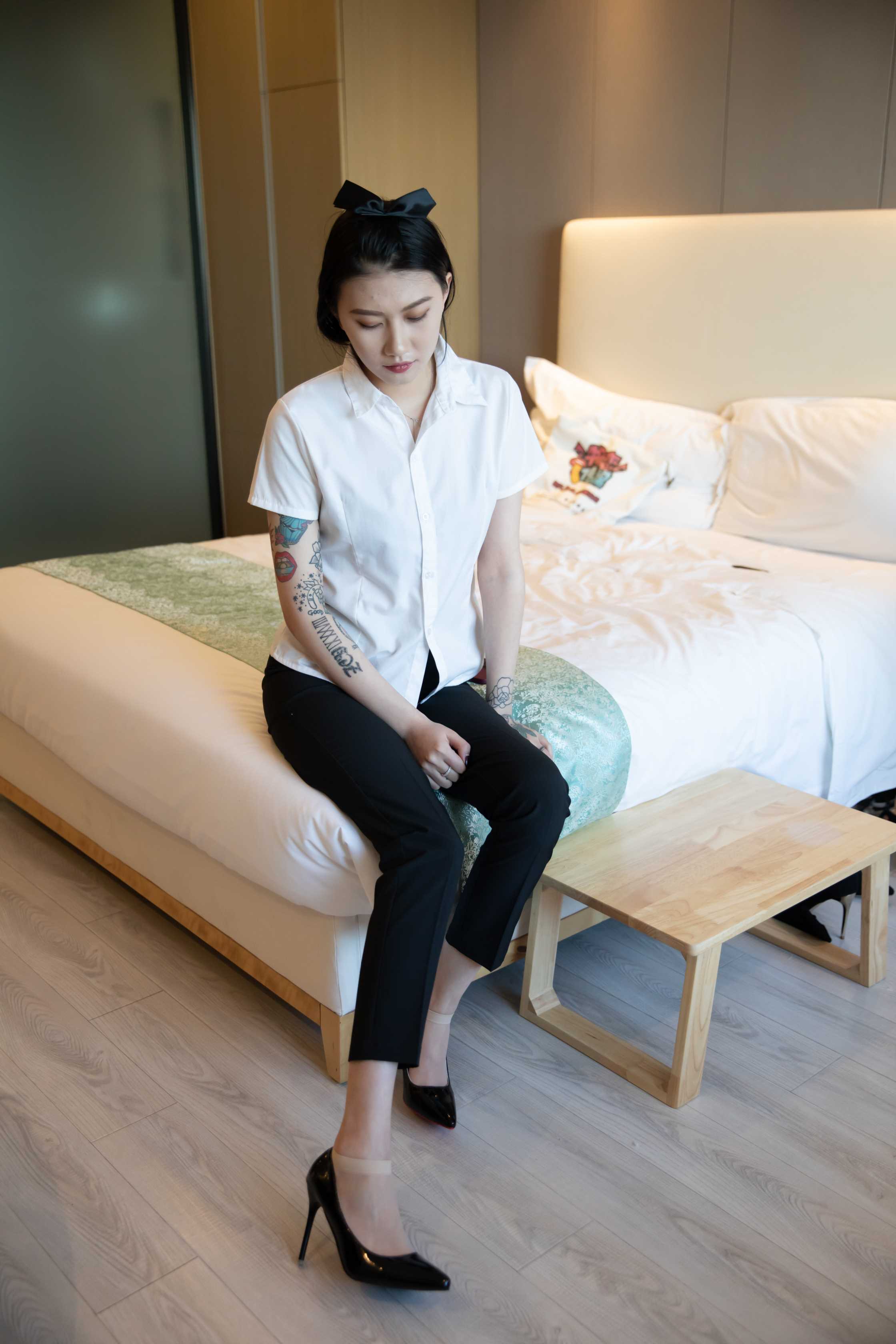 物恋传媒 NO.697 兔兔-剪花伊人  [177P+1V／4580M] 插图5