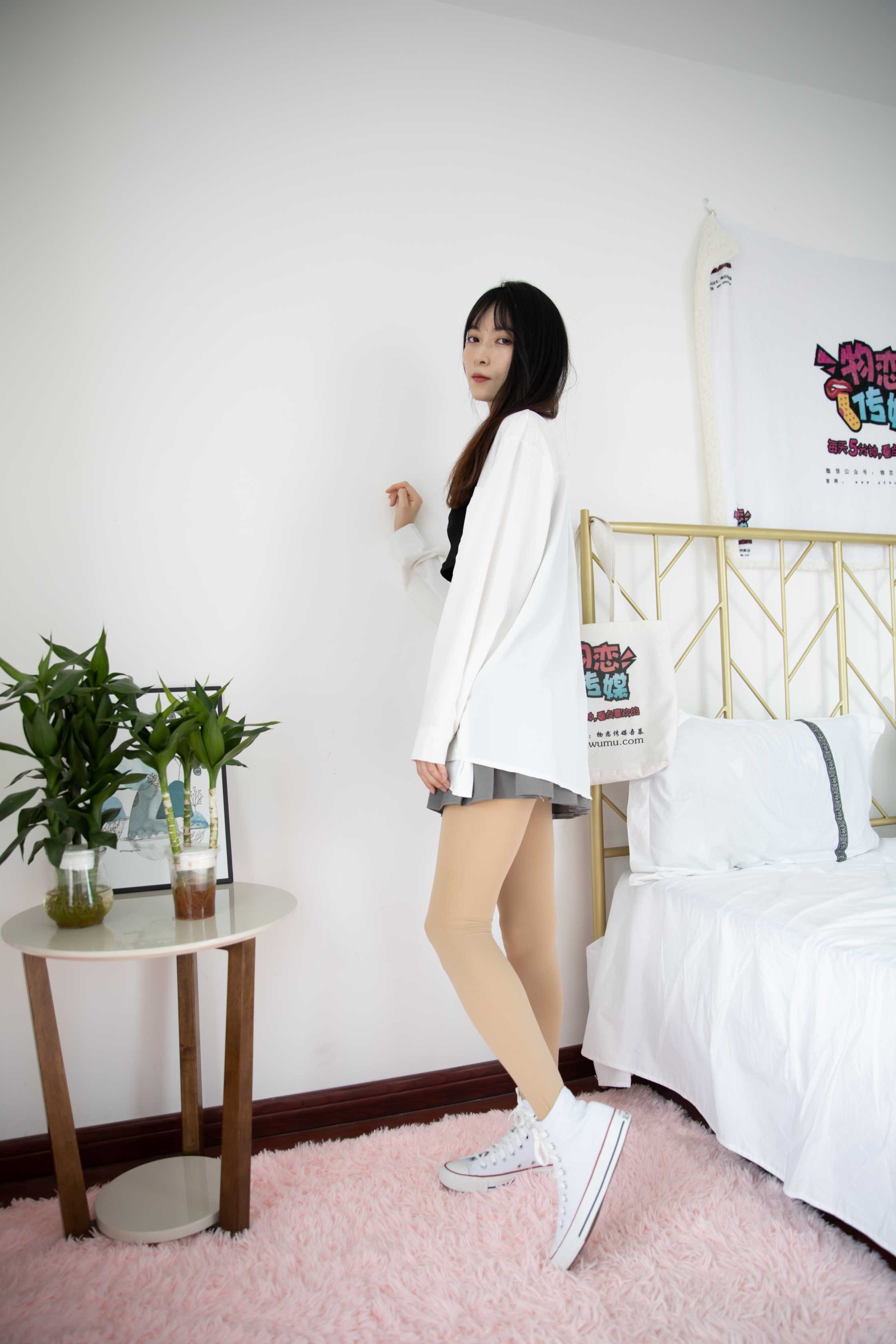 物恋传媒 NO.698 猫耳-花开心自明  [138P+1V／3140M]