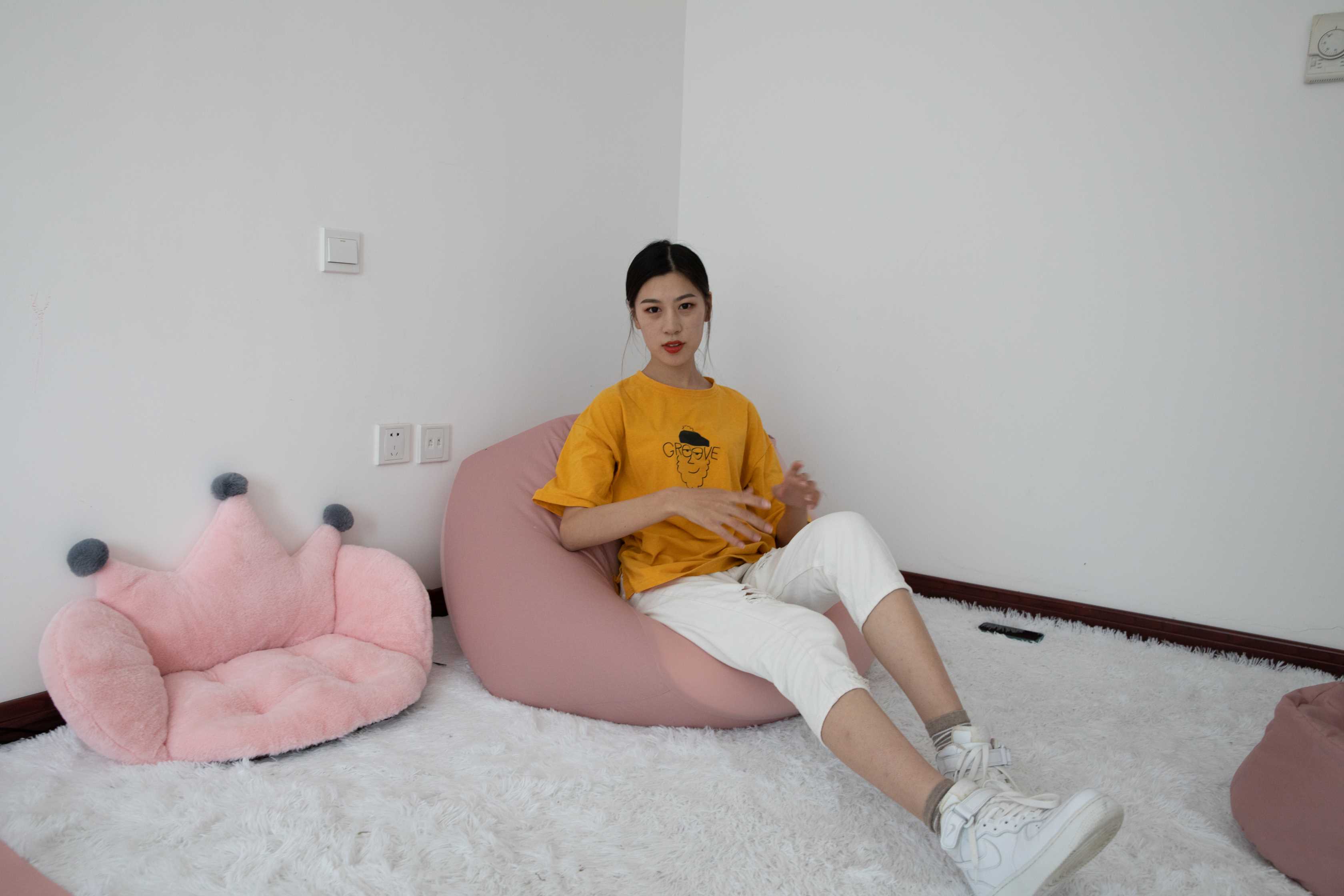 物恋传媒 NO.700 苏镶-雨里的心  [146P+1V／5250M]