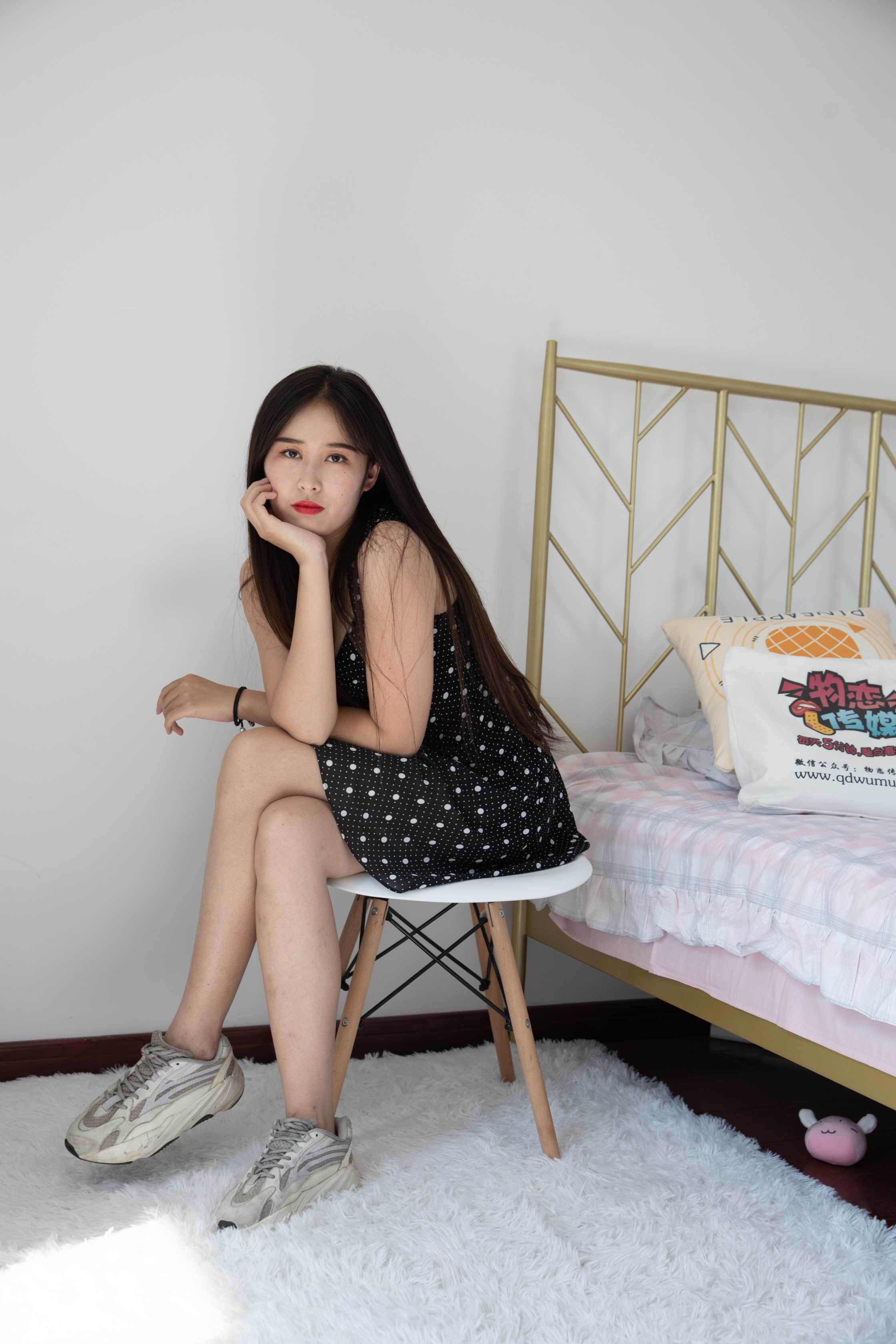 物恋传媒 NO.705 菲菲-光阴的树  [144P+1V／4840M]