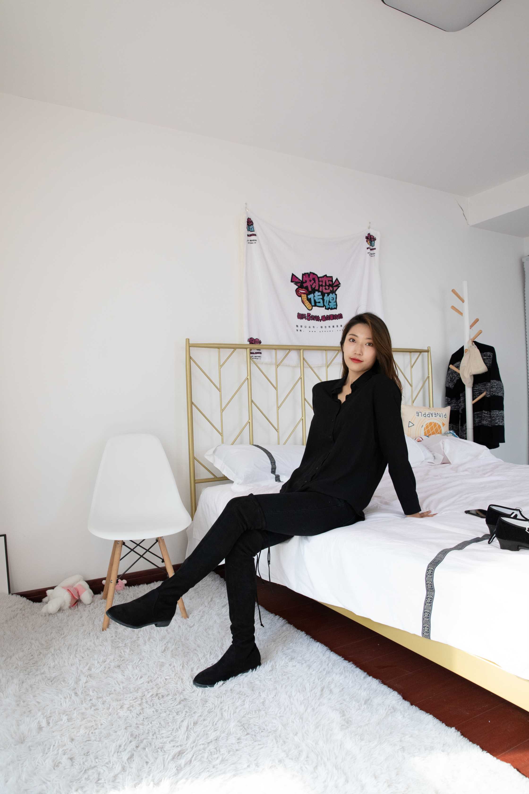 物恋传媒 NO.708 雅梦-雪幻月梦  [153P+1V／3910M]