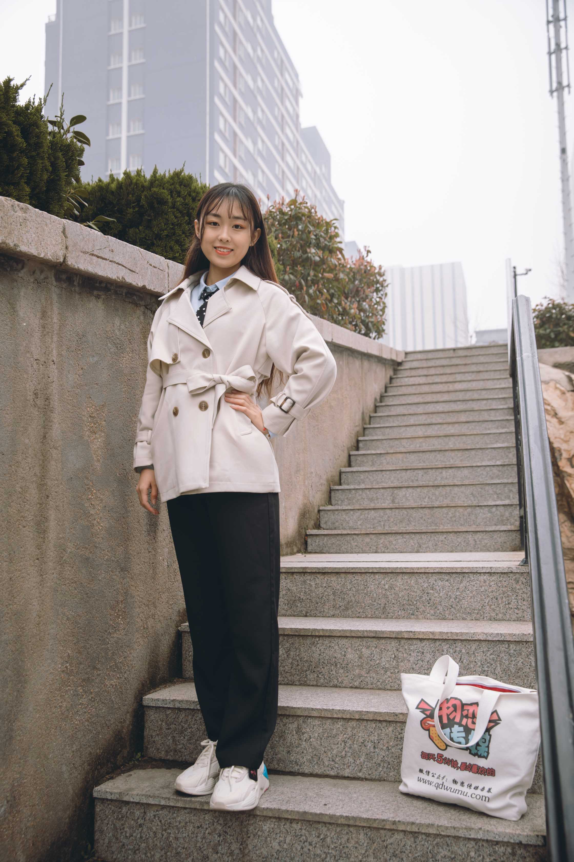 物恋传媒 NO.730 喵喵-春雨潇潇  [146P+1V3310M]