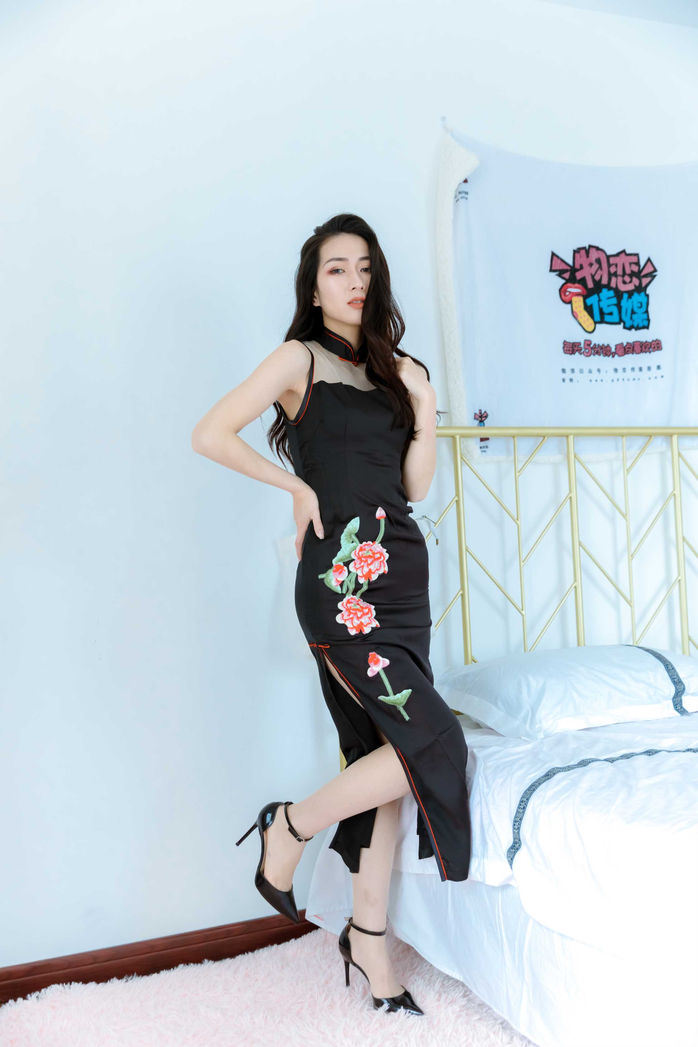 物恋传媒 NO.734 小茶-感喟人间  [180P+1V／3210M]