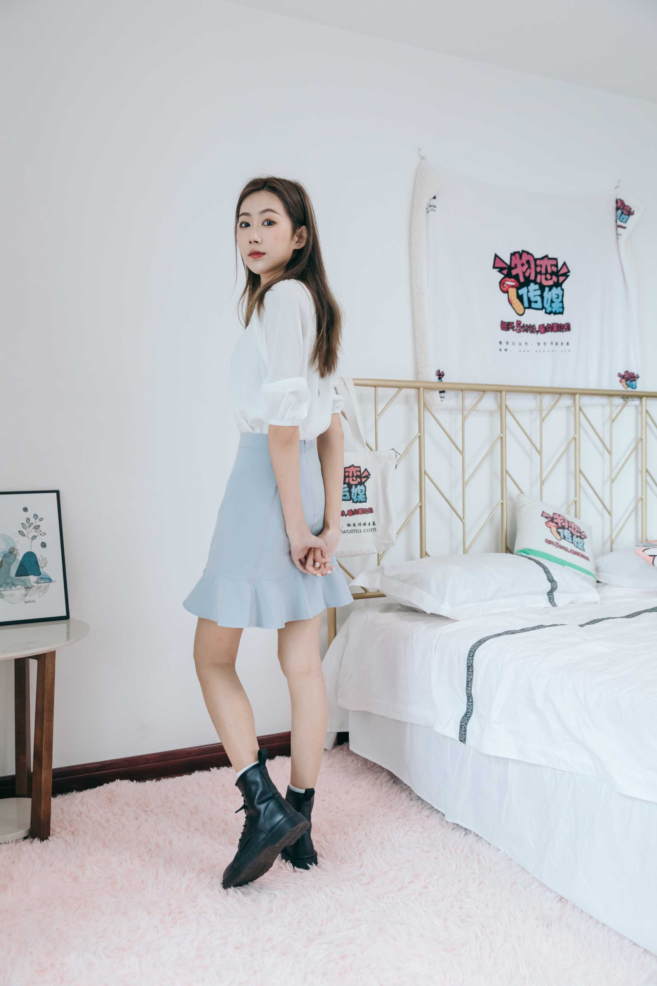 物恋传媒 NO.736 小鹿-如风  [163P+1V／4160M]