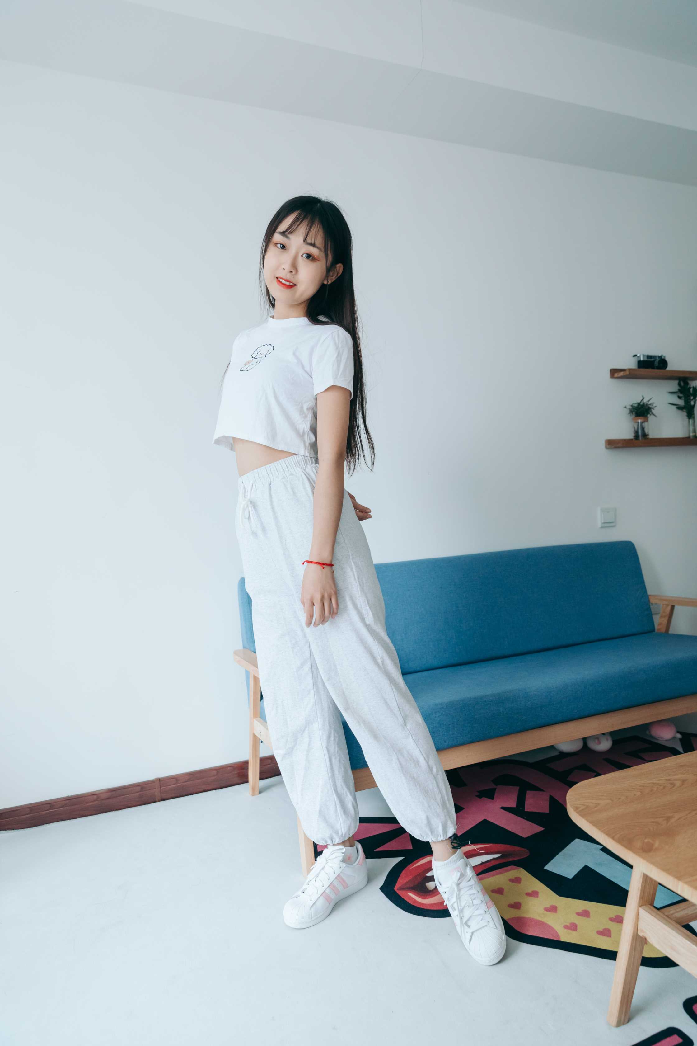 物恋传媒 NO.747 喵喵-春雨里  [146P+1V／3.37GB]