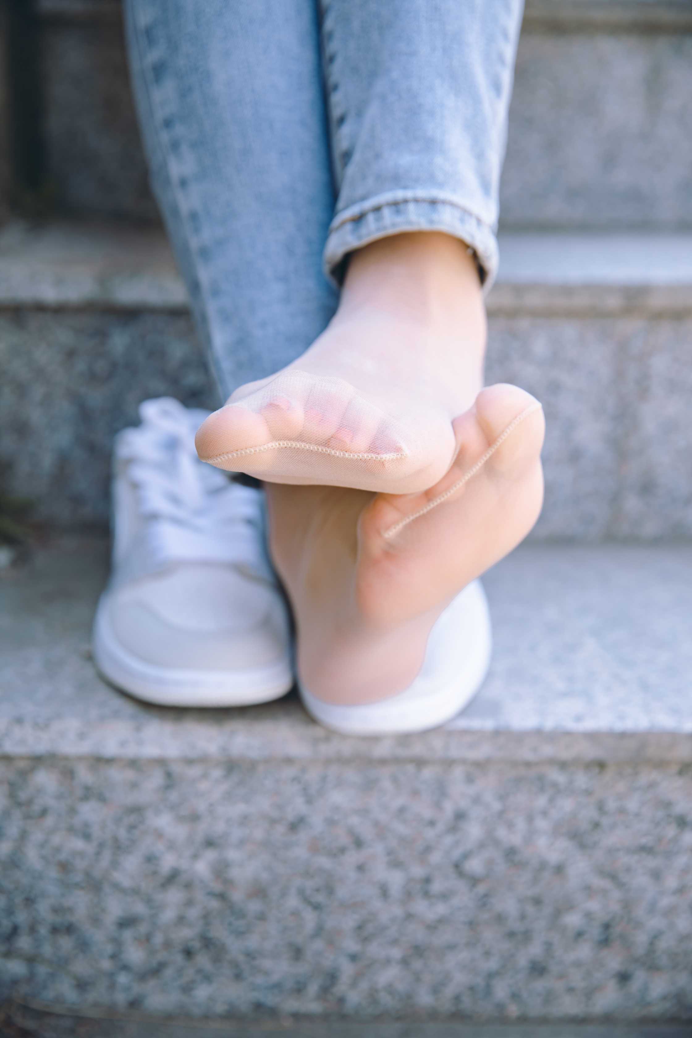 物恋传媒 NO.754 喵喵-醉春烟 [136P+1V／3.30GB]