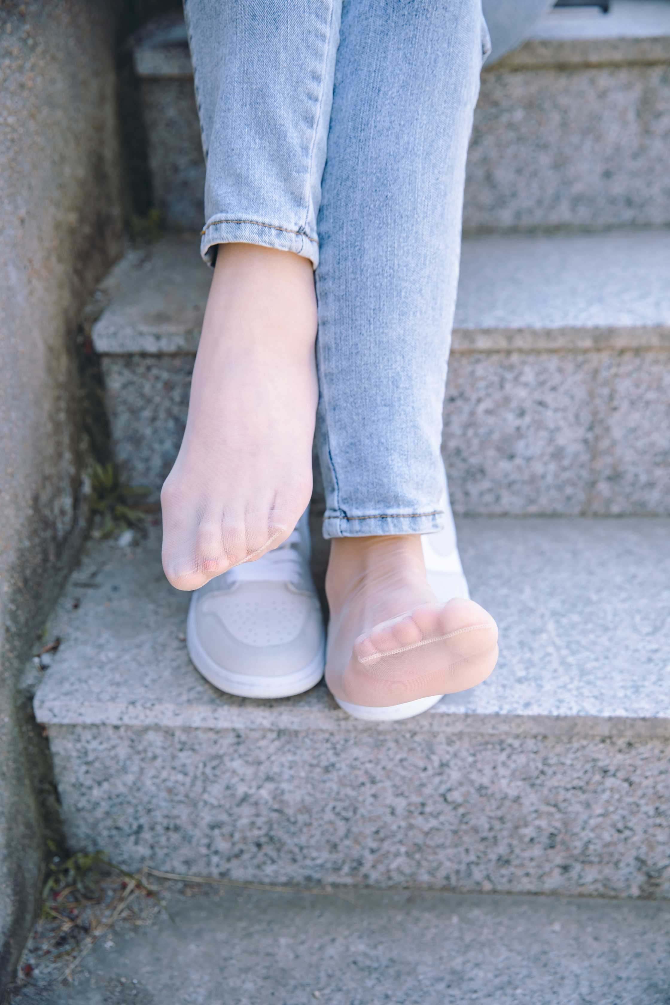 物恋传媒 NO.754 喵喵-醉春烟 [136P+1V／3.30GB]