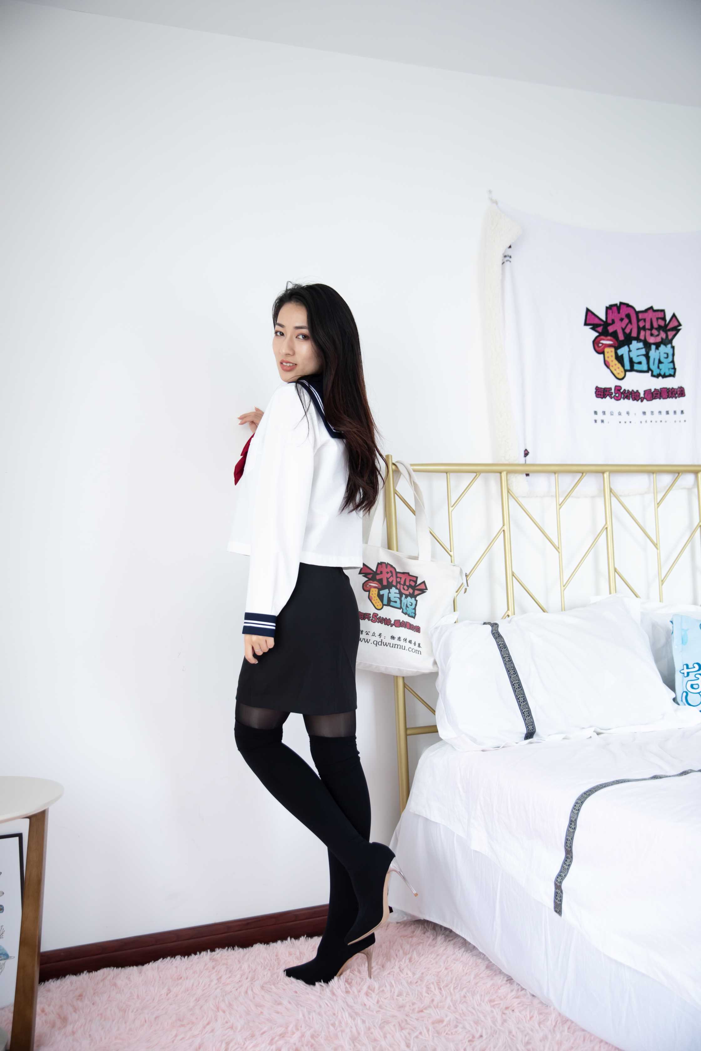 物恋传媒 NO.776 小茶-轮回江南雨 [173P+1V／3.66GB]