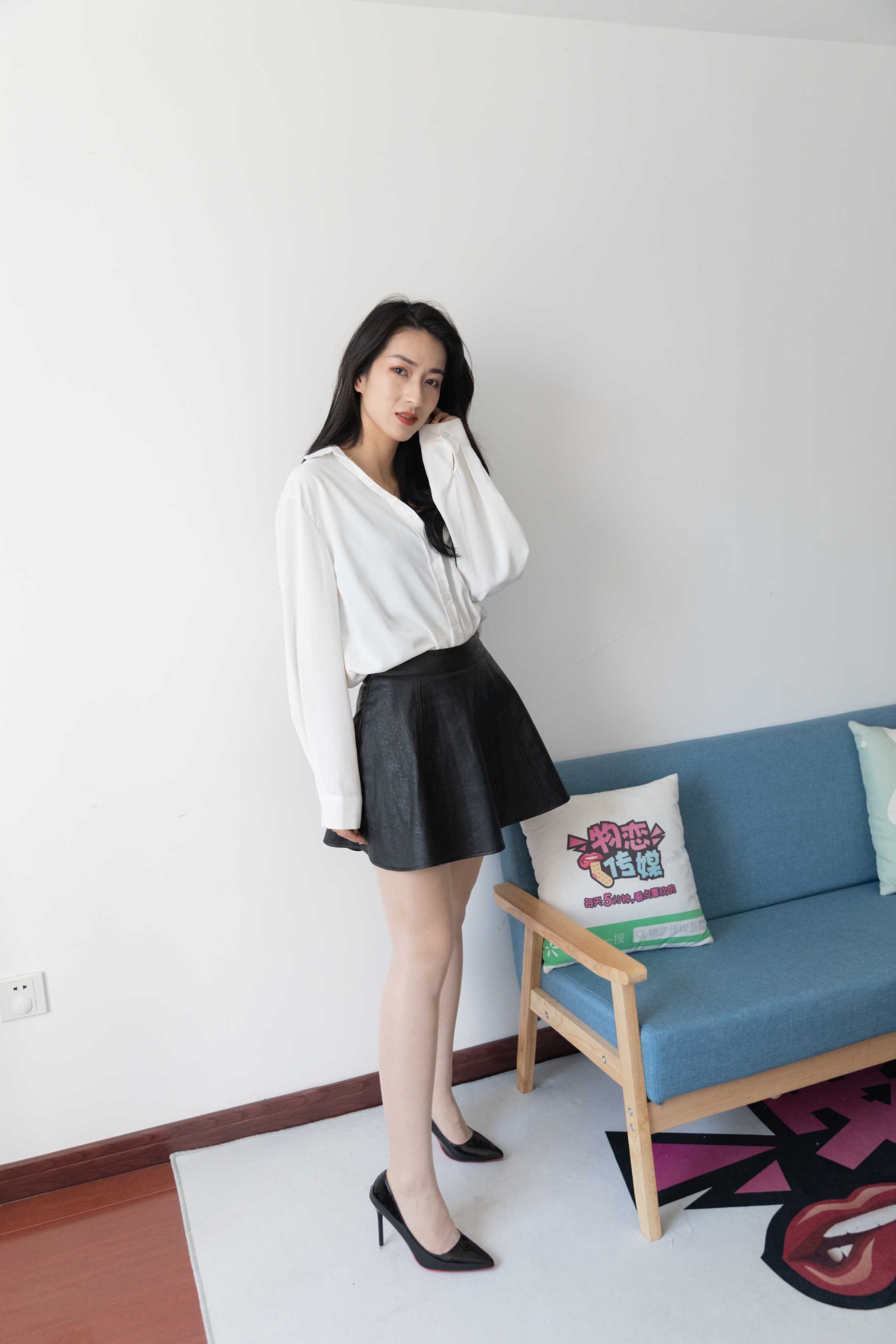 物恋传媒 NO.789 小茶-林花谢春红 [203P+1V／4.93GB] 插图3