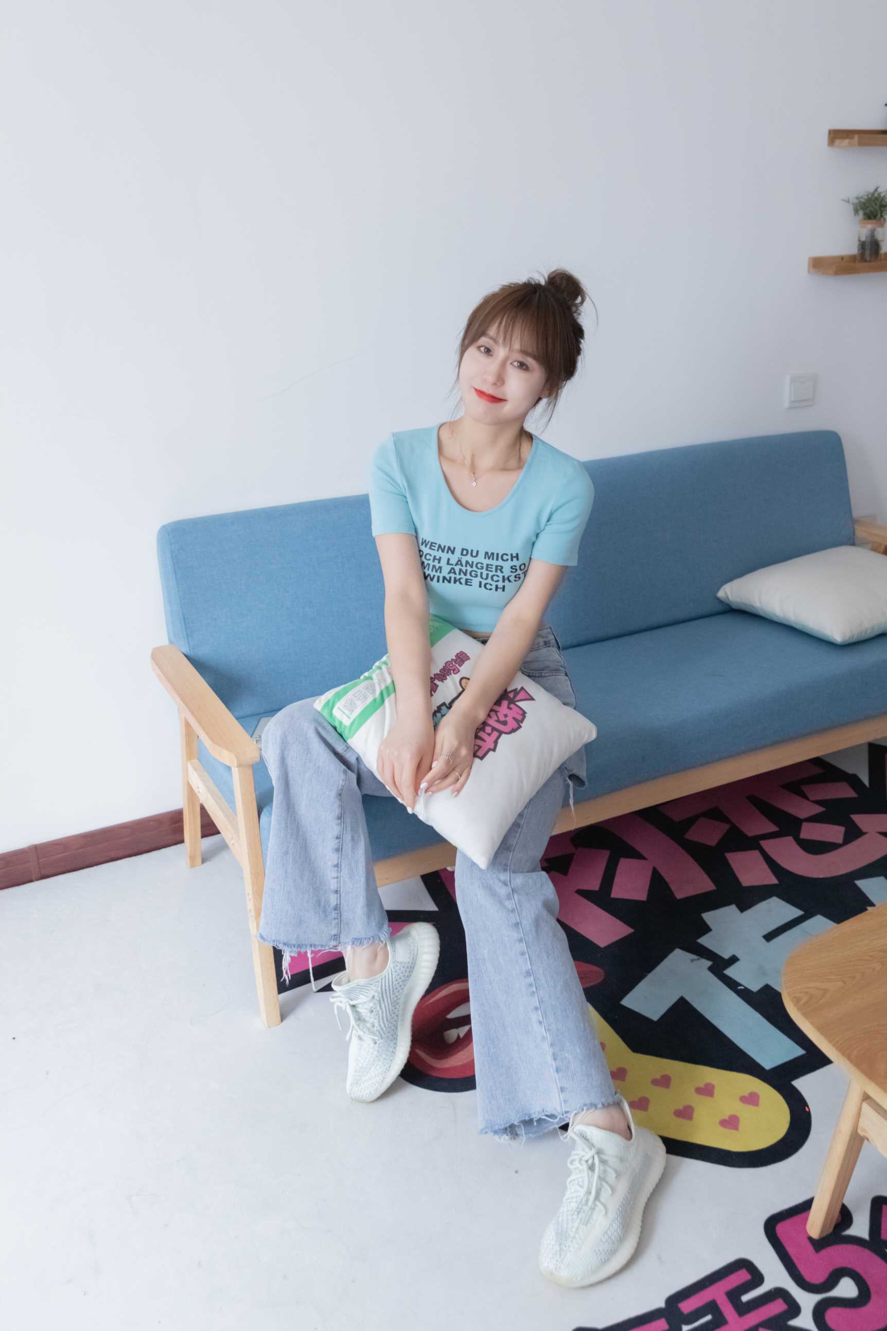 物恋传媒 NO.798 困困-风吹过沙 [148P+1V／3.56GB]