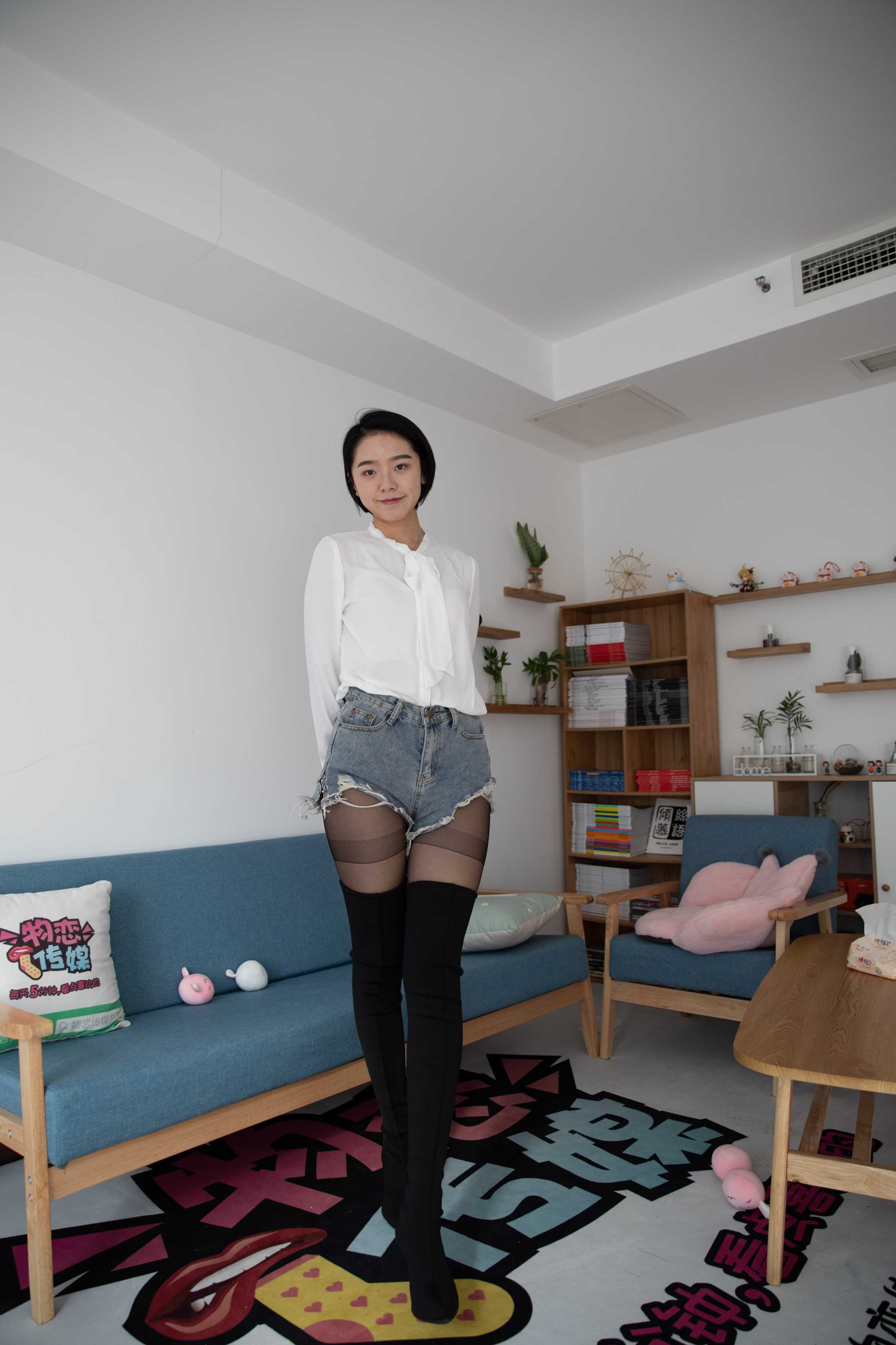 物恋传媒 NO.809 小飞-宿命一场 [146P+1V／3.66GB]