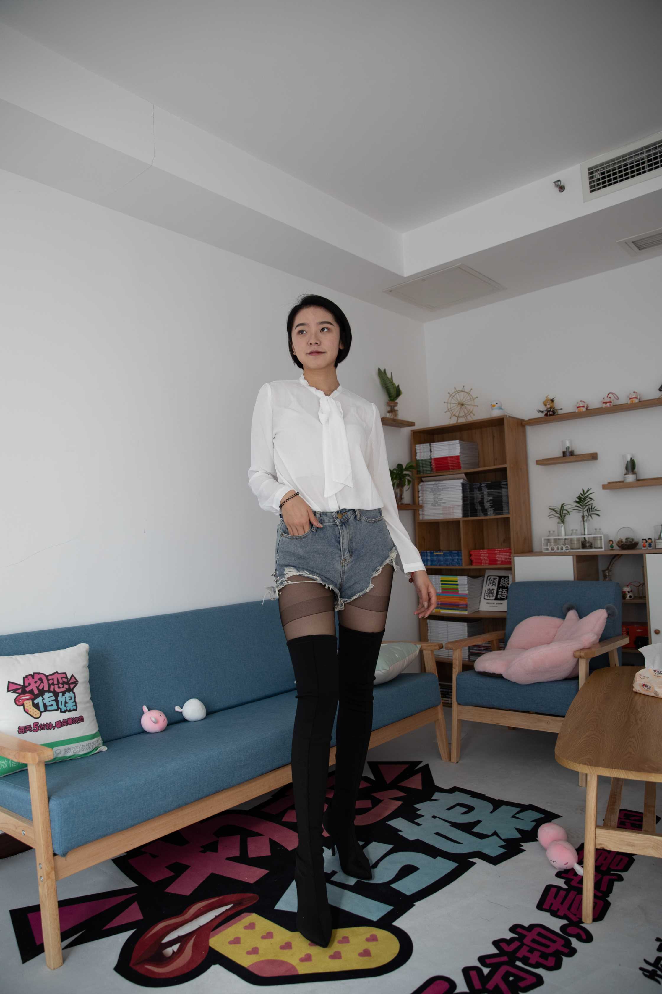 物恋传媒 NO.809 小飞-宿命一场 [146P+1V／3.66GB]