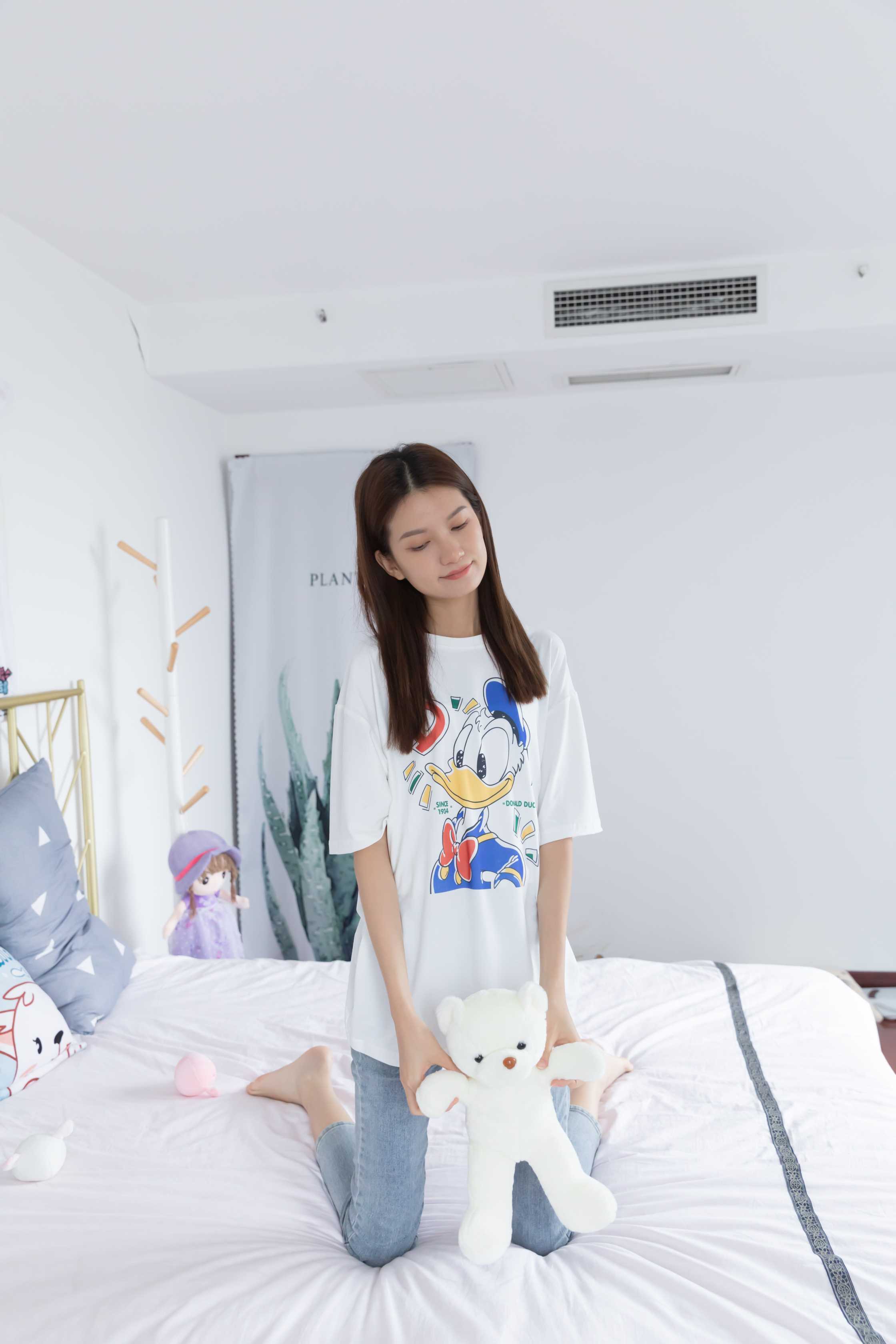 物恋传媒 NO.813 想想-风里柠檬草 [152P+2V／4.24GB]