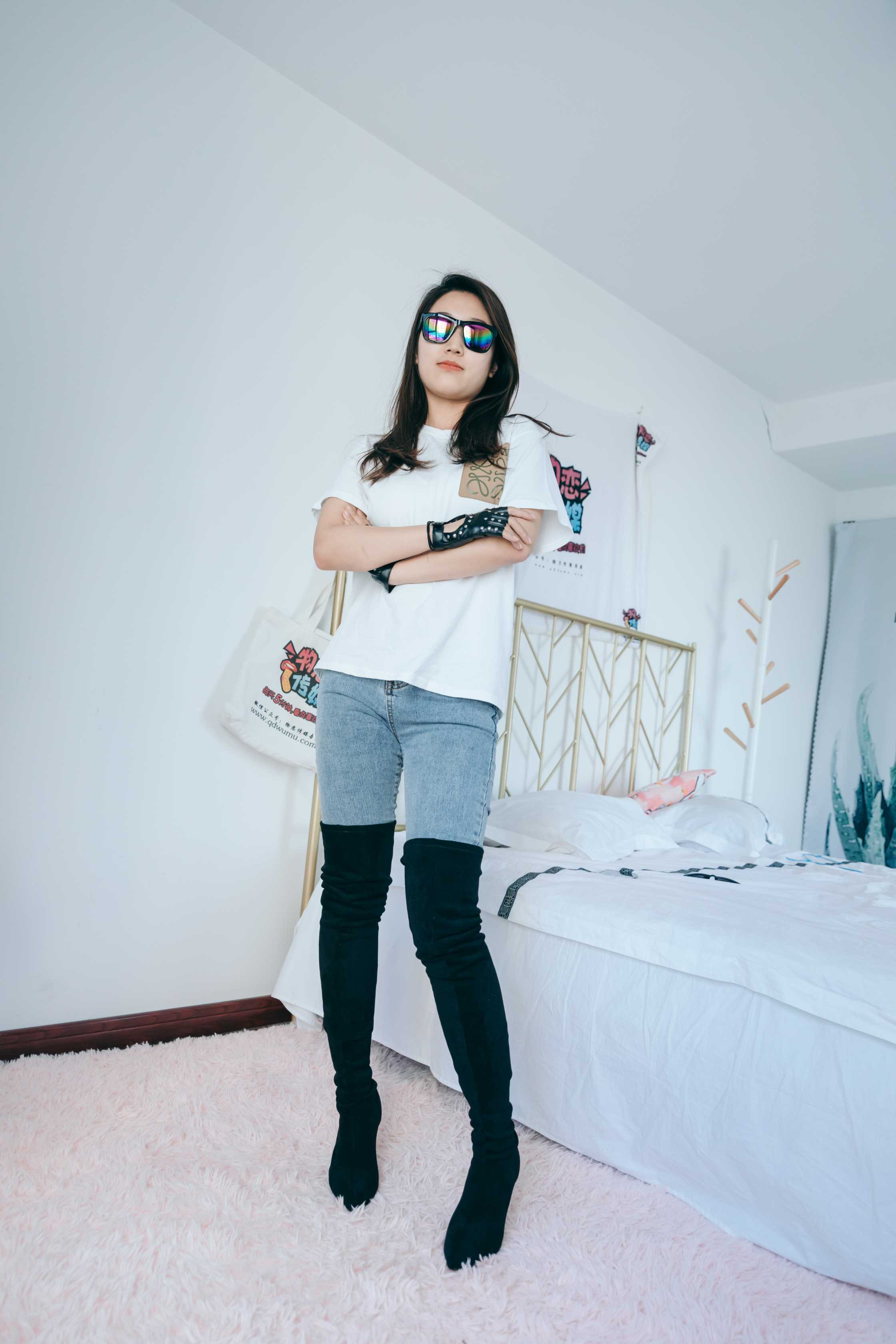 物恋传媒 NO.815 雅梦-雨与茶 [153P+1V／3.41GB]