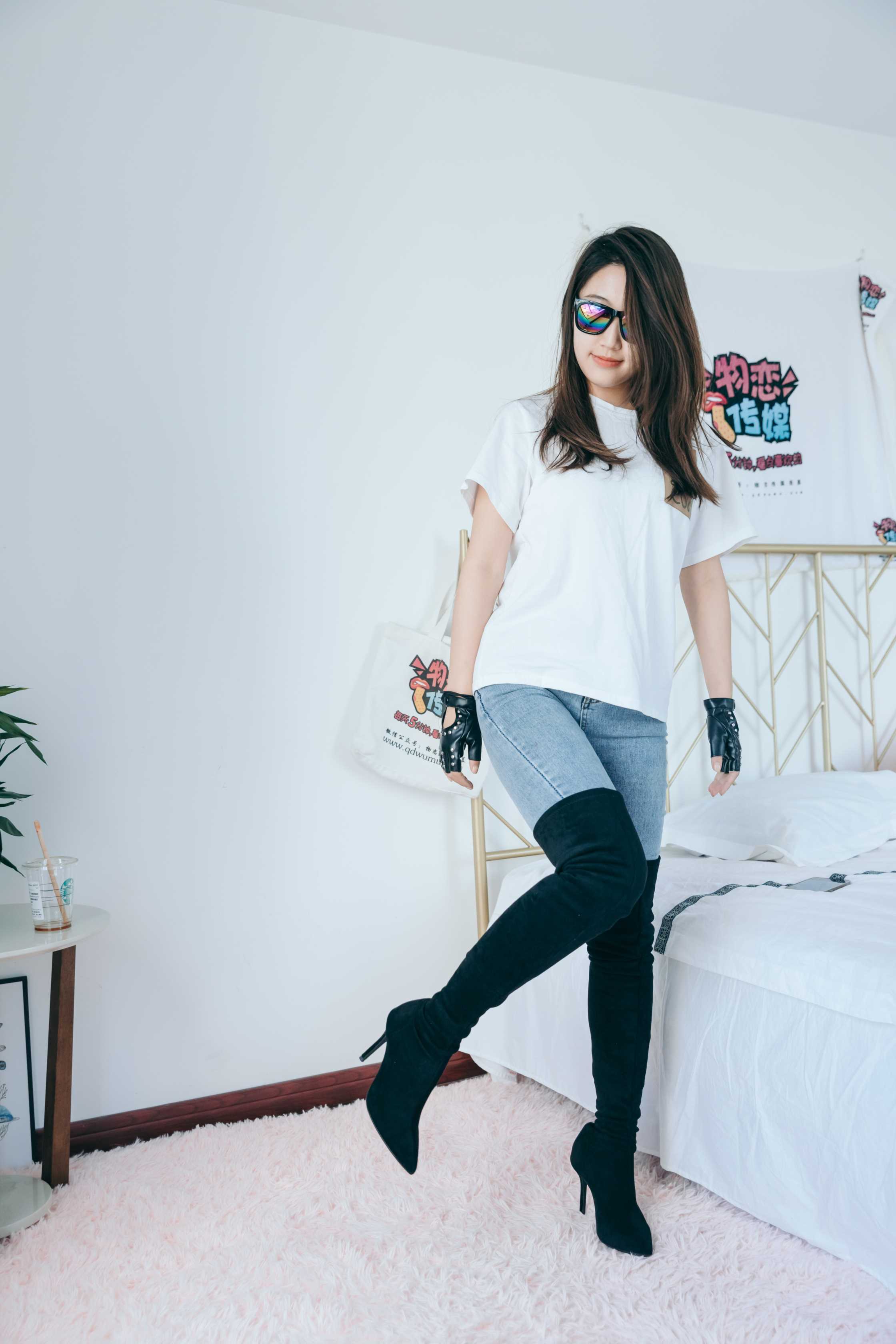 物恋传媒 NO.815 雅梦-雨与茶 [153P+1V／3.41GB]