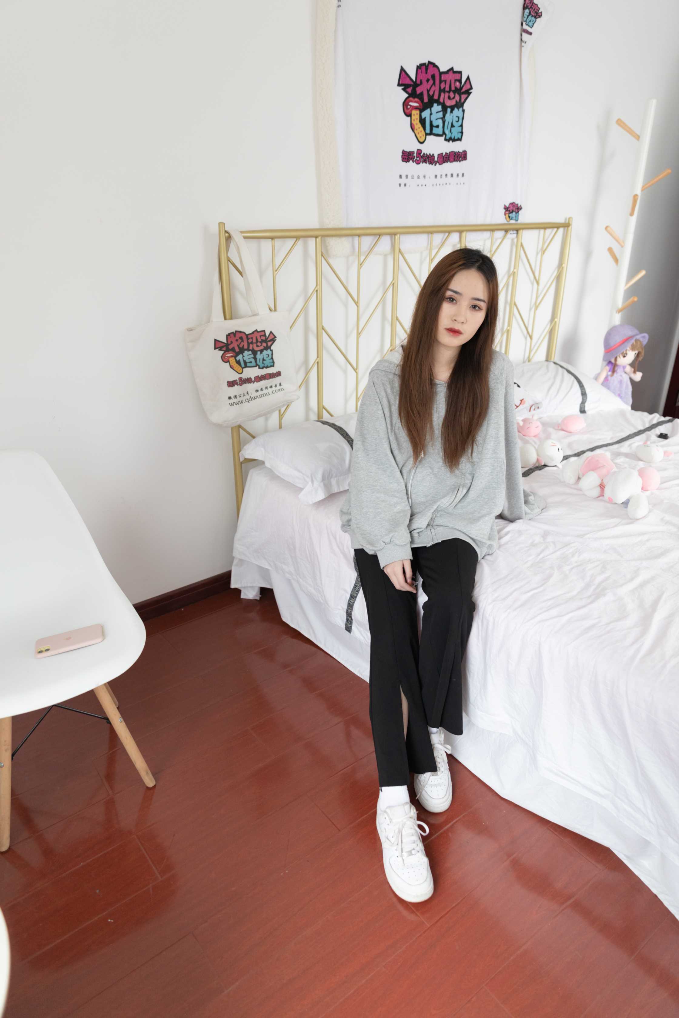 物恋传媒 NO.819 草莓-星光与行囊 [152P+1V／4.69GB] 插图3