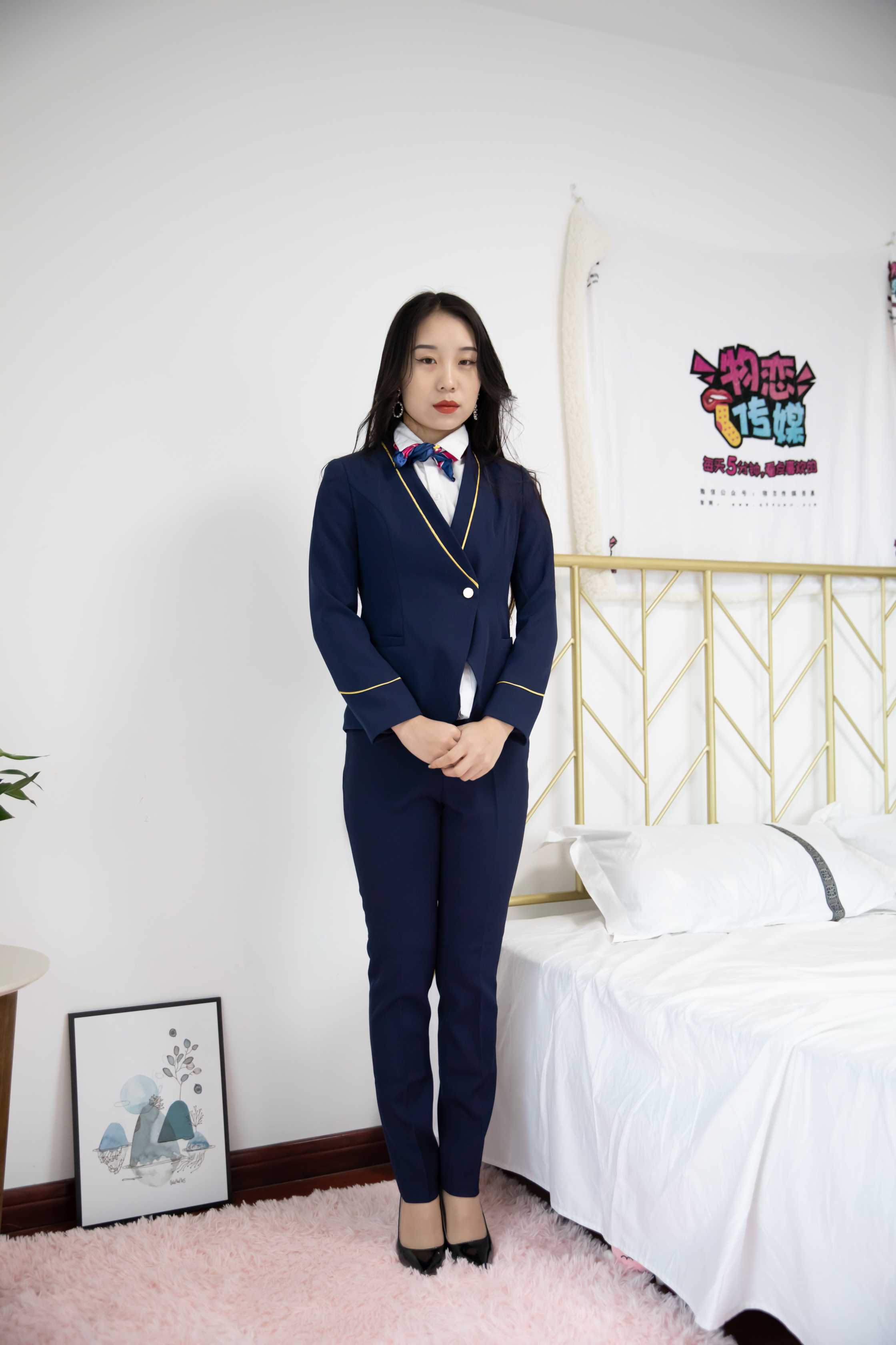 物恋传媒 NO.822 璐璐-烟雨一盏 [177P+1V／4.44GB]