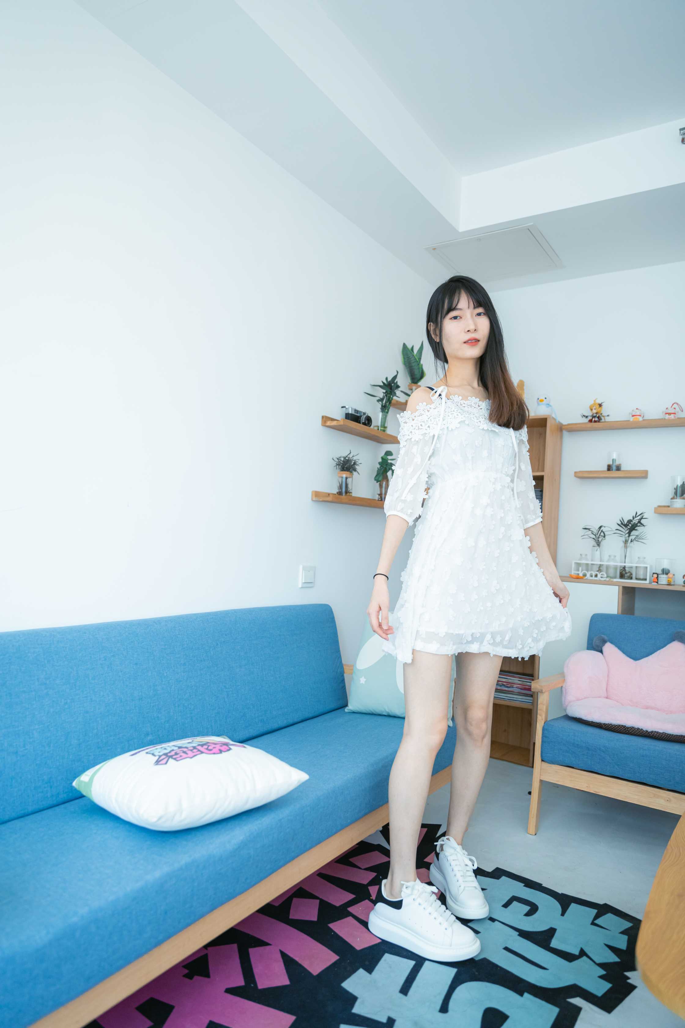 物恋传媒 NO.827 猫耳-白色恋爱花 [140P+1V／4.81GB]