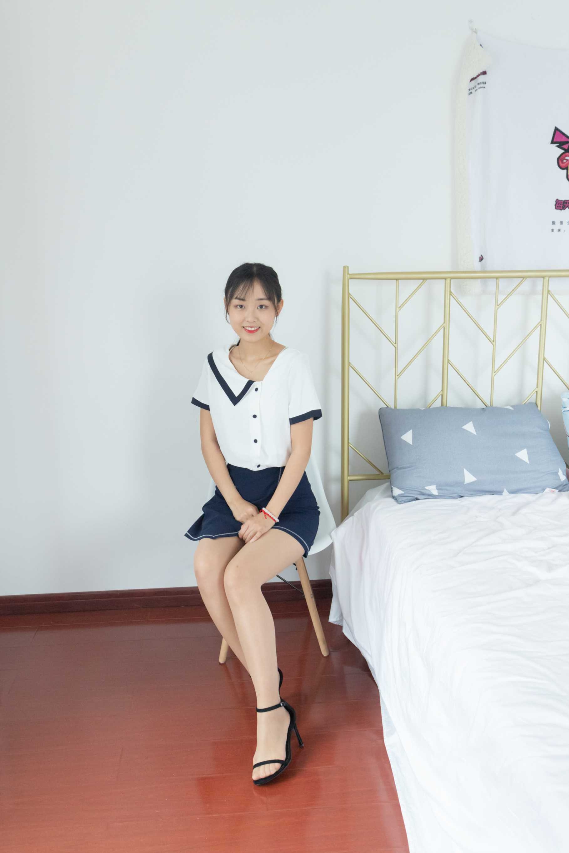 物恋传媒 NO.835 喵喵-馥郁阳光 [122P+1V／5.05GB]