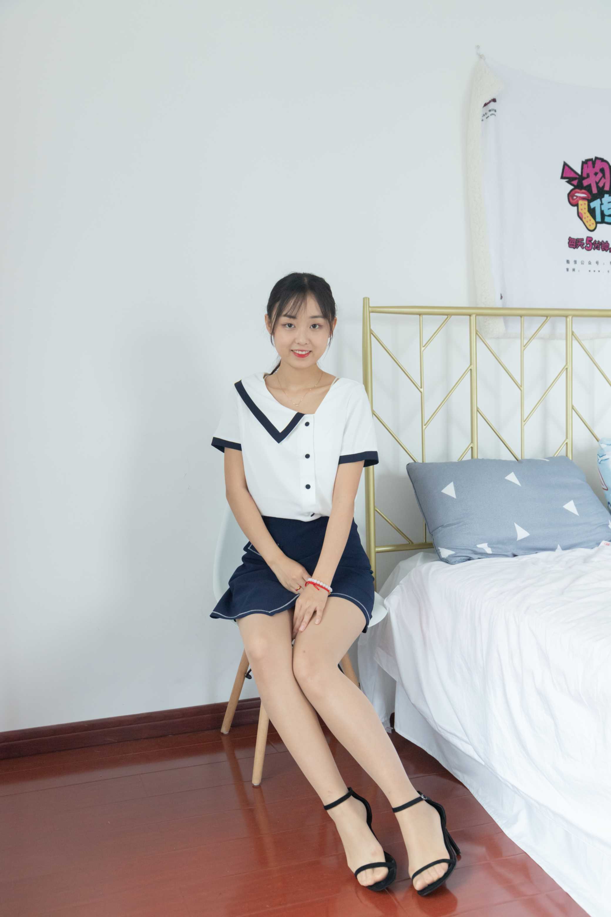 物恋传媒 NO.835 喵喵-馥郁阳光 [122P+1V／5.05GB]