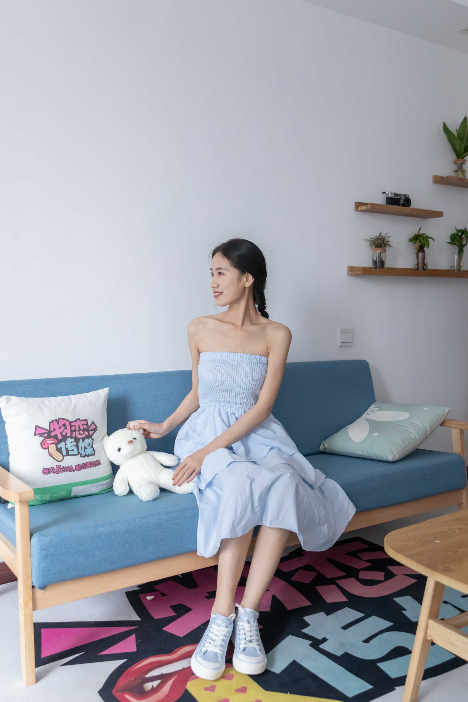 物恋传媒 NO.842 菜菜-真水无香 [143P+1V／3.05GB]