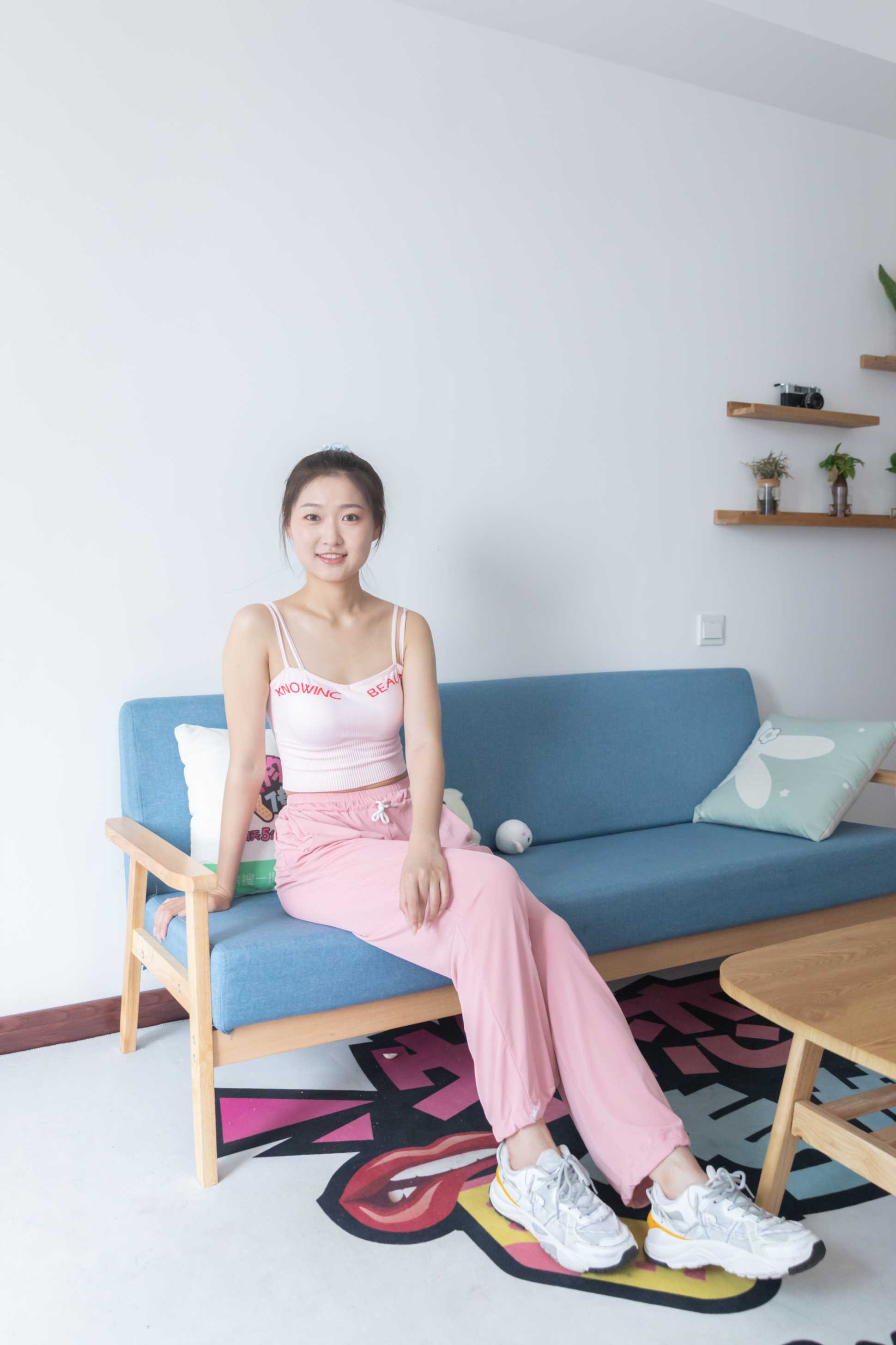 物恋传媒 NO.843 小小-风起音来 [139P+1V／4.93GB]