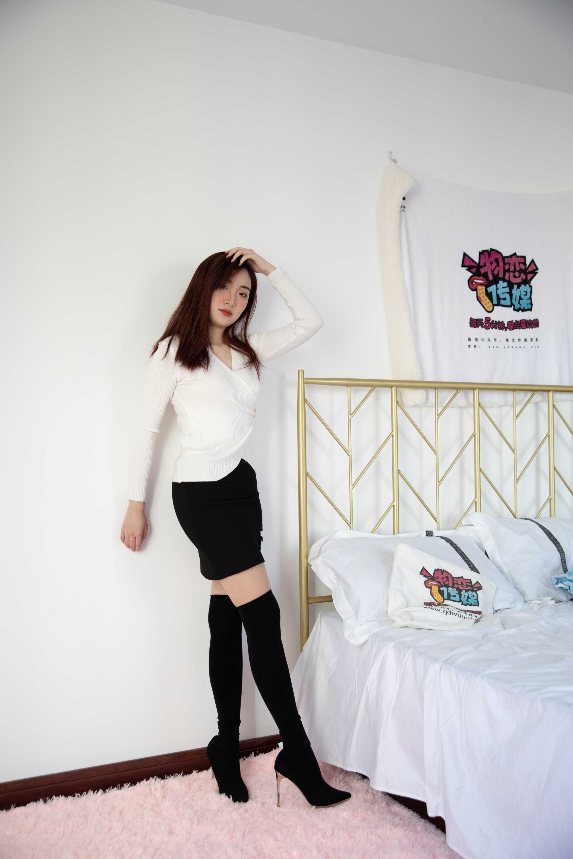 物恋传媒 NO.881 小晴-一盏茶 [149P+1V／3.55GB]