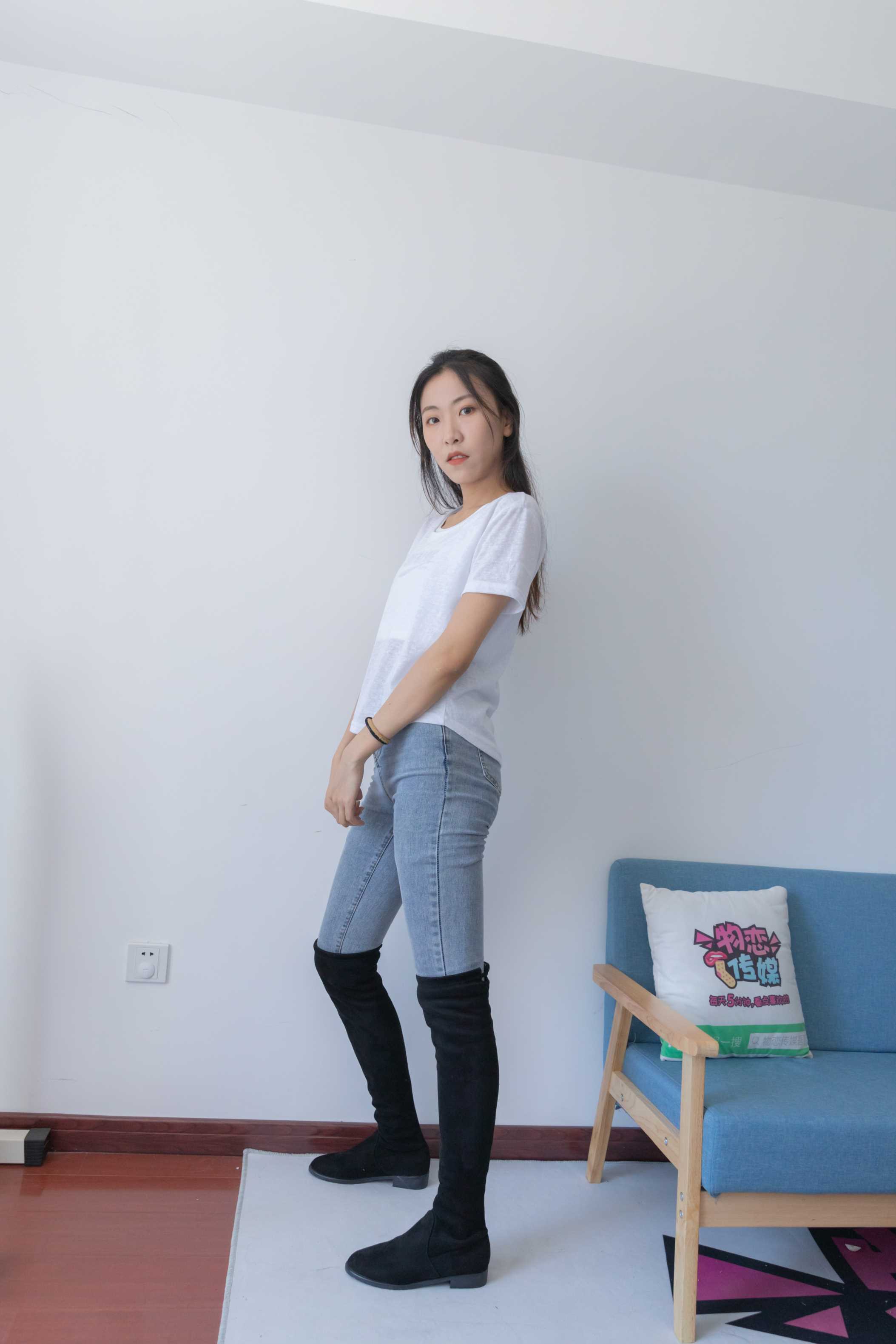 物恋传媒 NO.883 elise-心里的月光 [154P+1V／3.64GB] 插图3