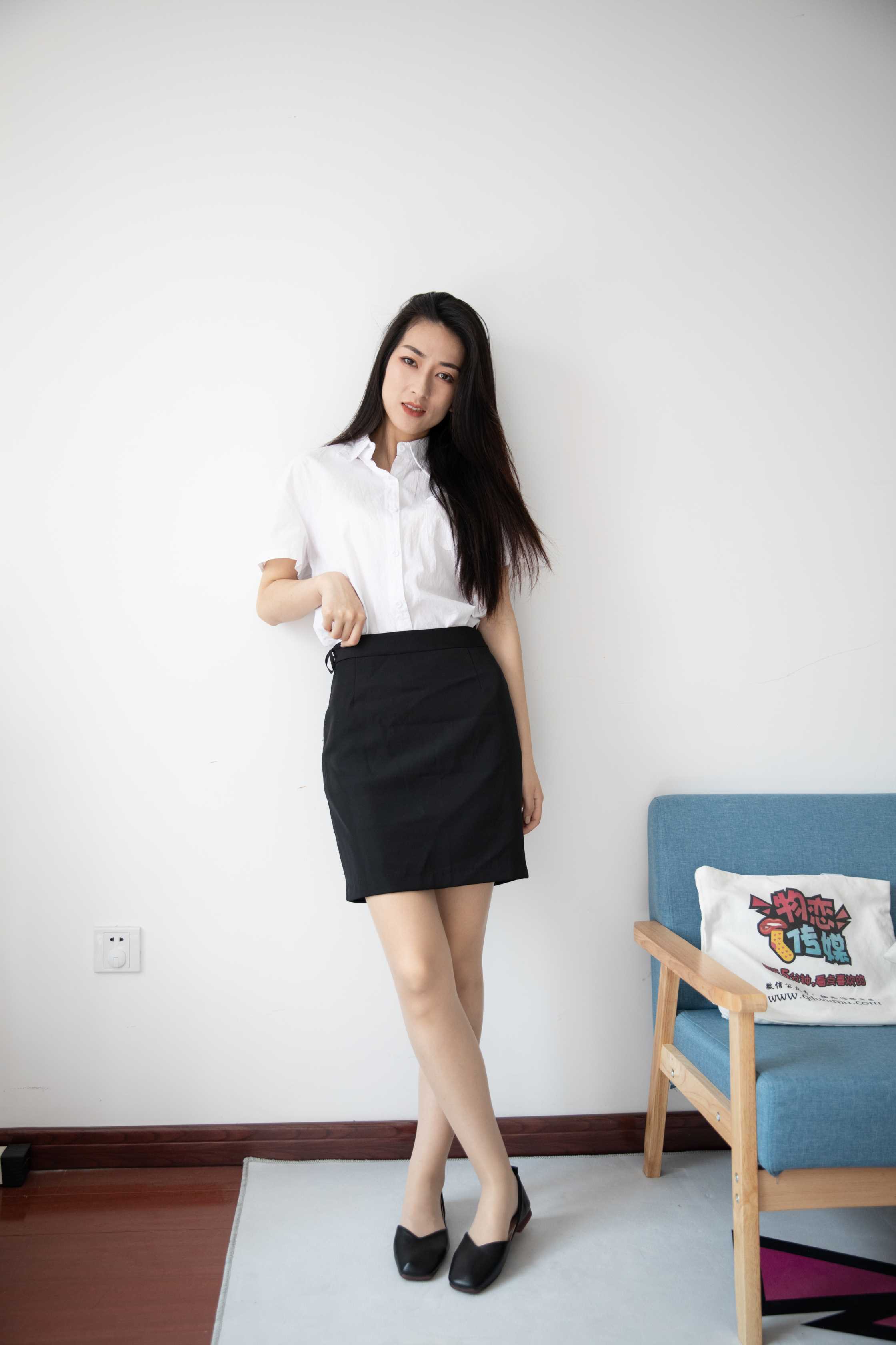 物恋传媒 NO.885 小茶-夏末光年 [153P+1V／3.86GB]