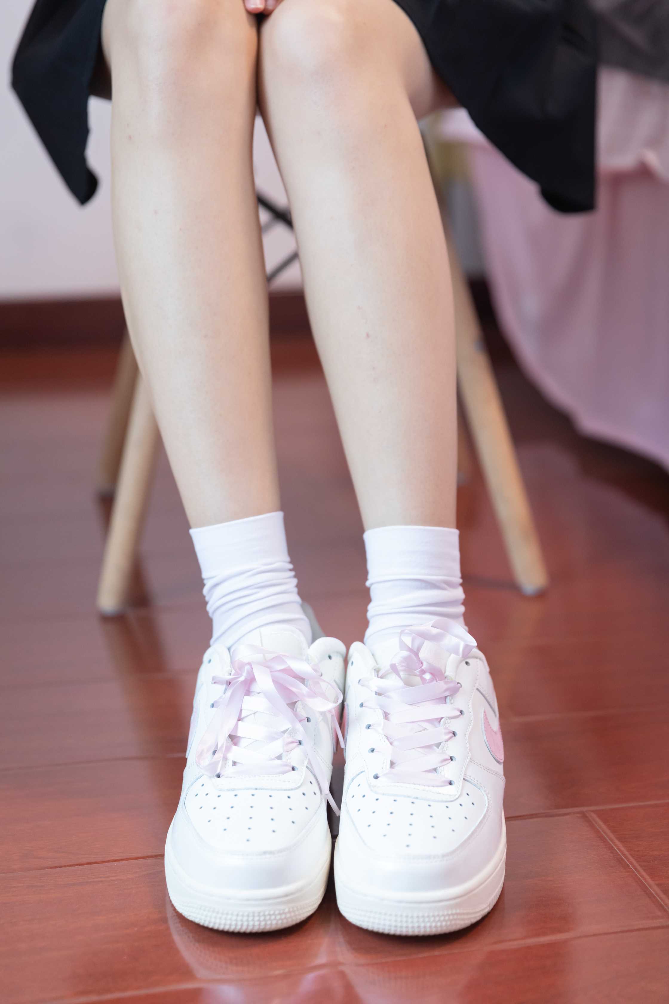 物恋传媒 NO.890 小竹-虚幻雨意 [148P+1V／3.55GB]