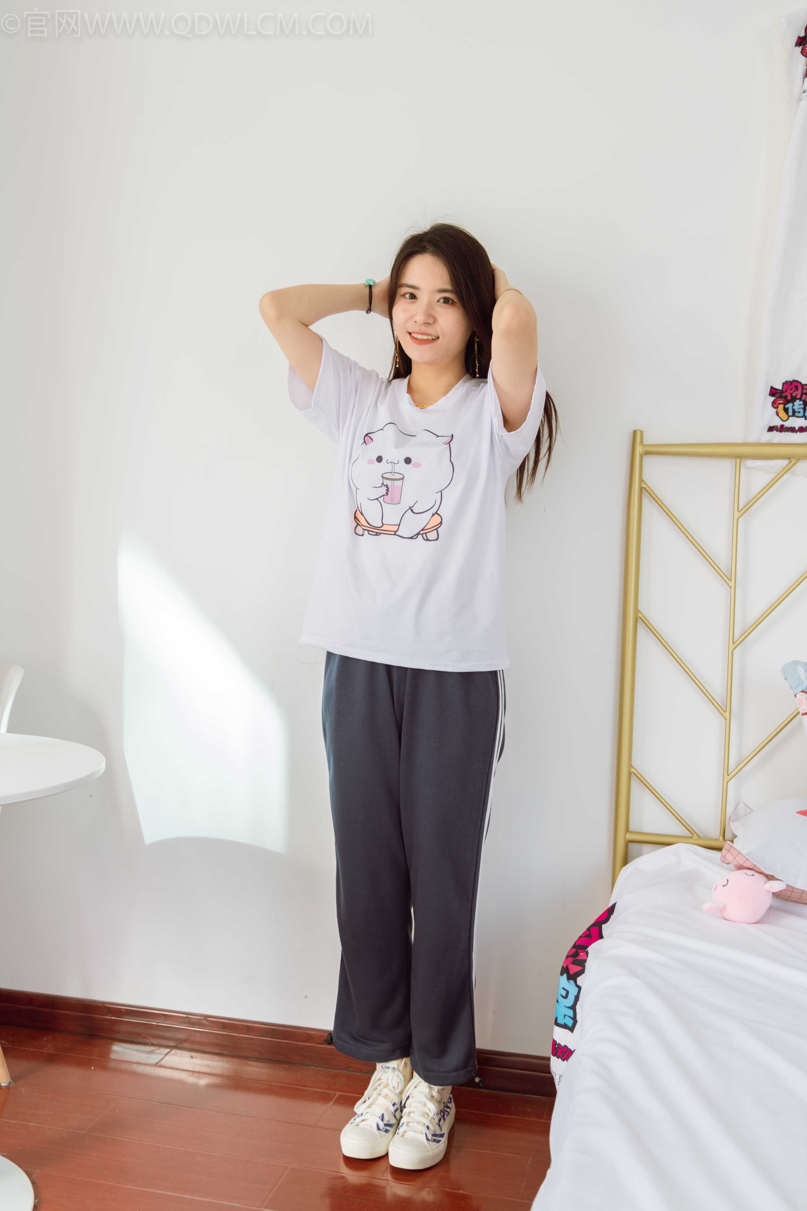 物恋传媒 NO.1000 然然 [140P+1V／4.02GB]