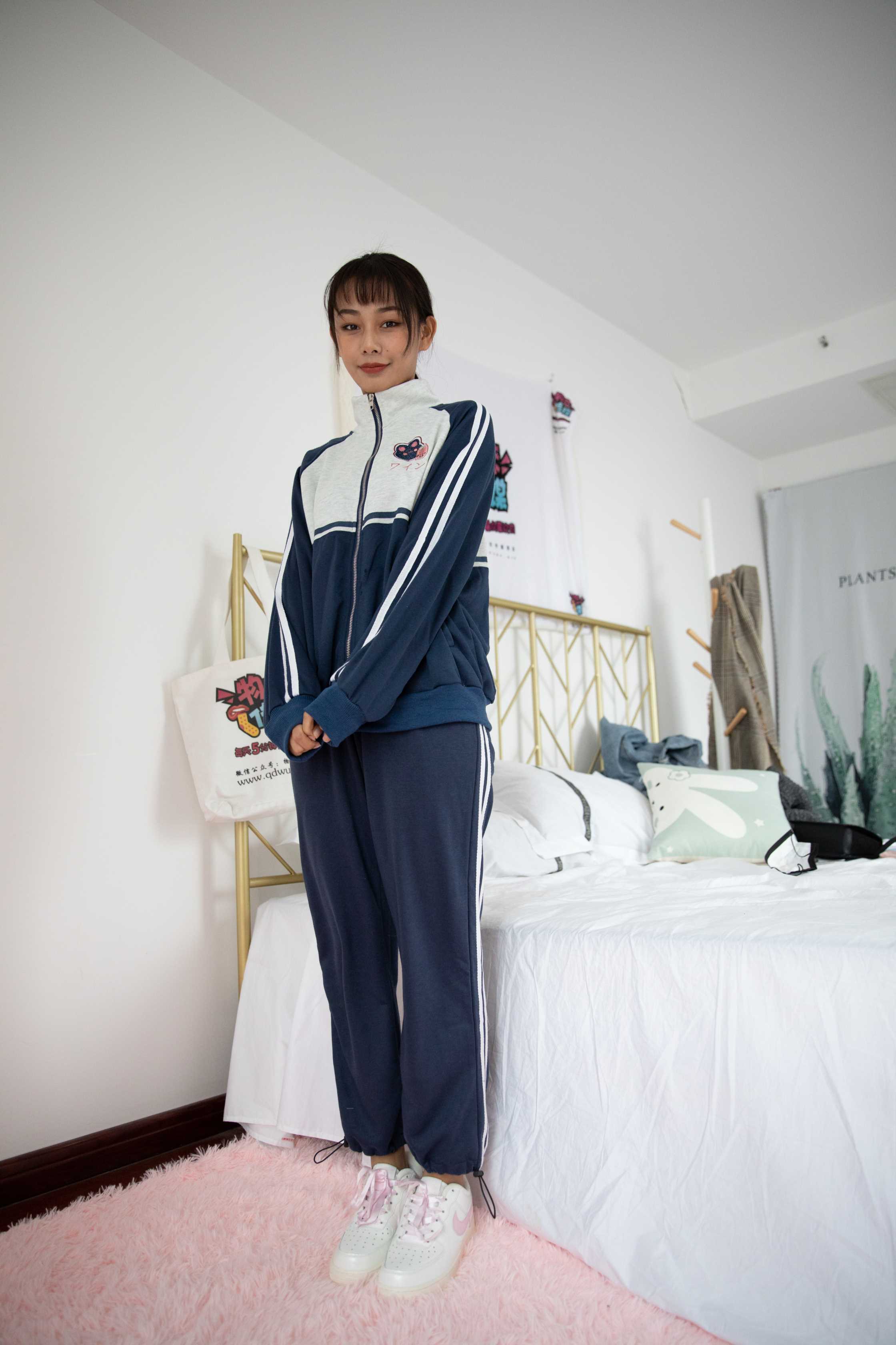 物恋传媒 NO.906 岚岚-明月与倒影 [147P+1V／3.97GB]