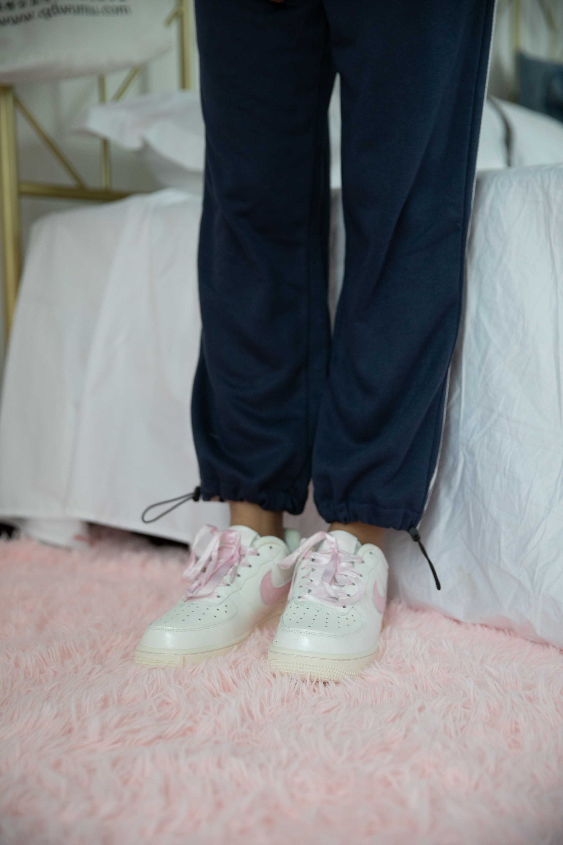 物恋传媒 NO.906 岚岚-明月与倒影 [147P+1V／3.97GB]