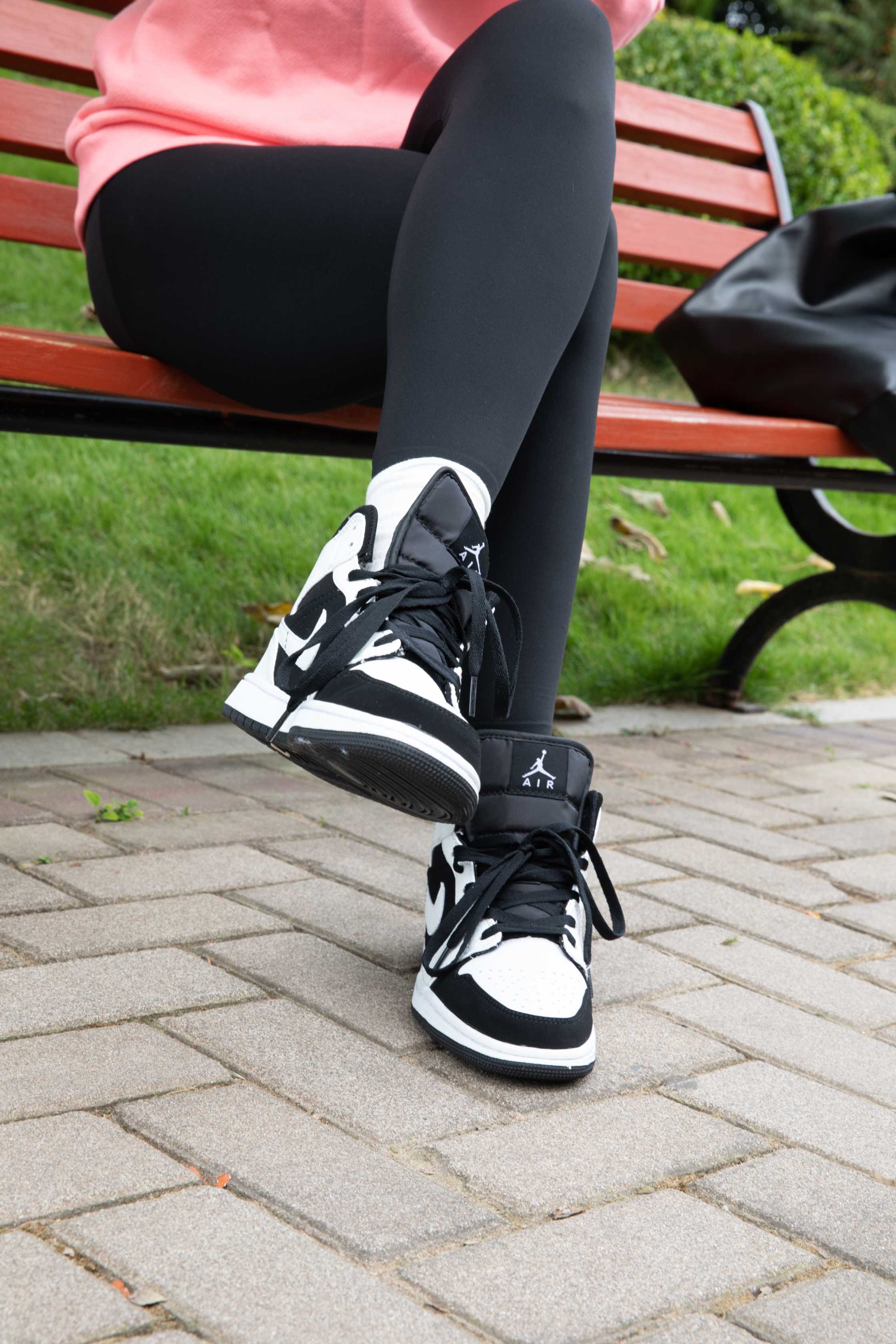 物恋传媒 NO.915 雅梦-秋光冉冉 [152P+1V／3.96GB]