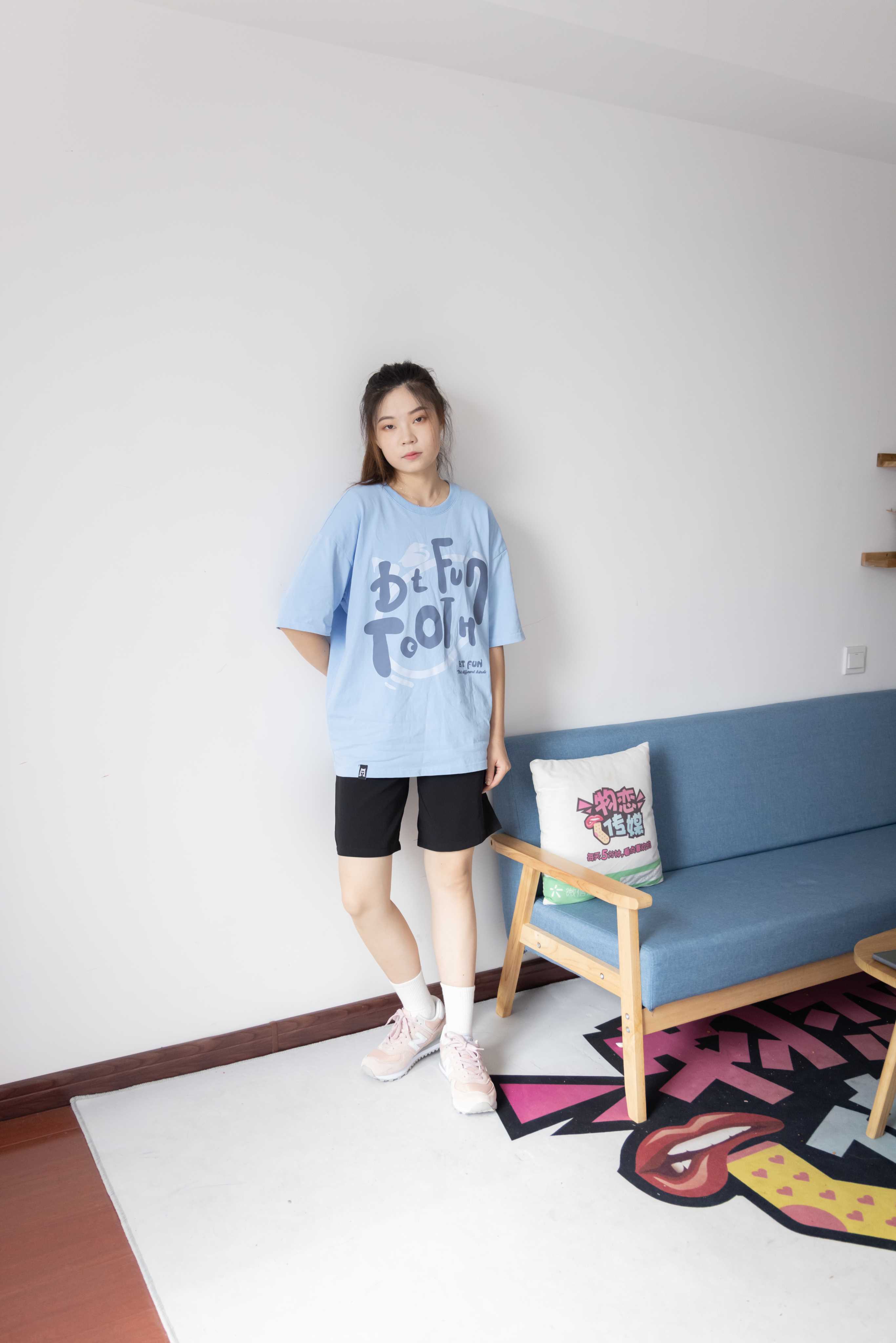 物恋传媒 NO.933 漾漾-落雨似花 [154P+1V／4.81GB]