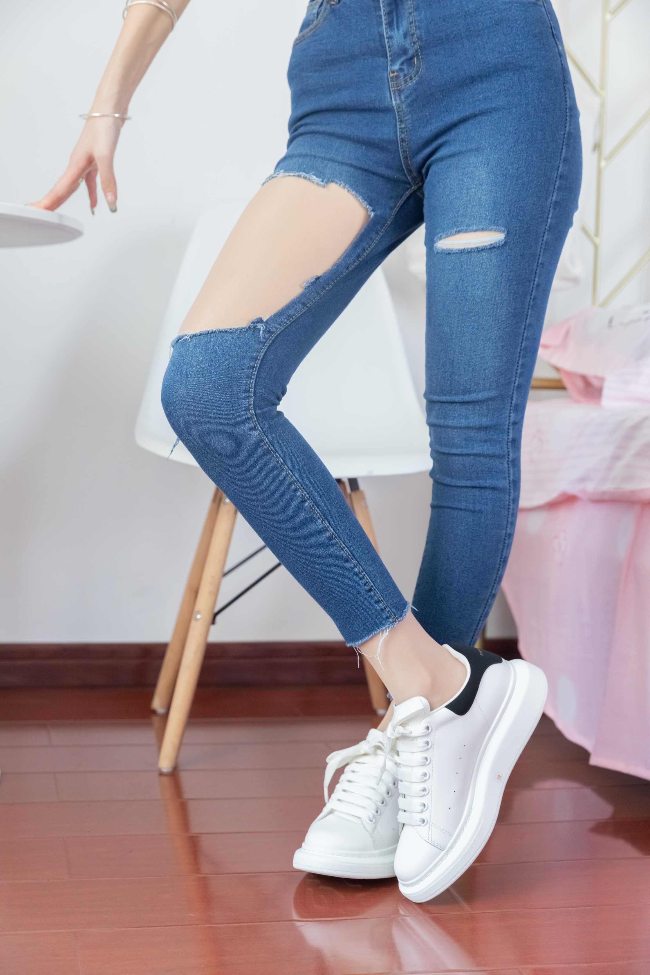 物恋传媒 NO.938期 小竹-春日期待 [146P+1V／3.69GB]