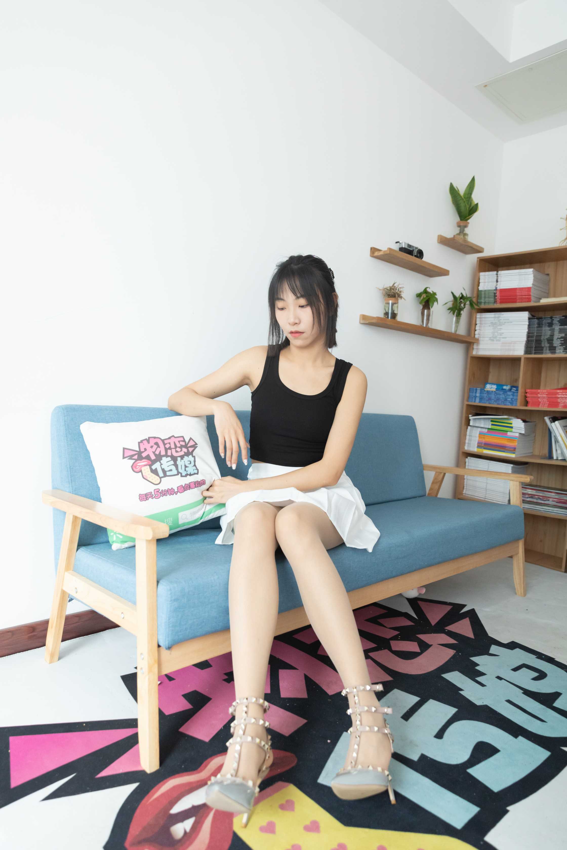 物恋传媒 NO.943期 elise-一生如茶 [200P+1V／4.40GB]