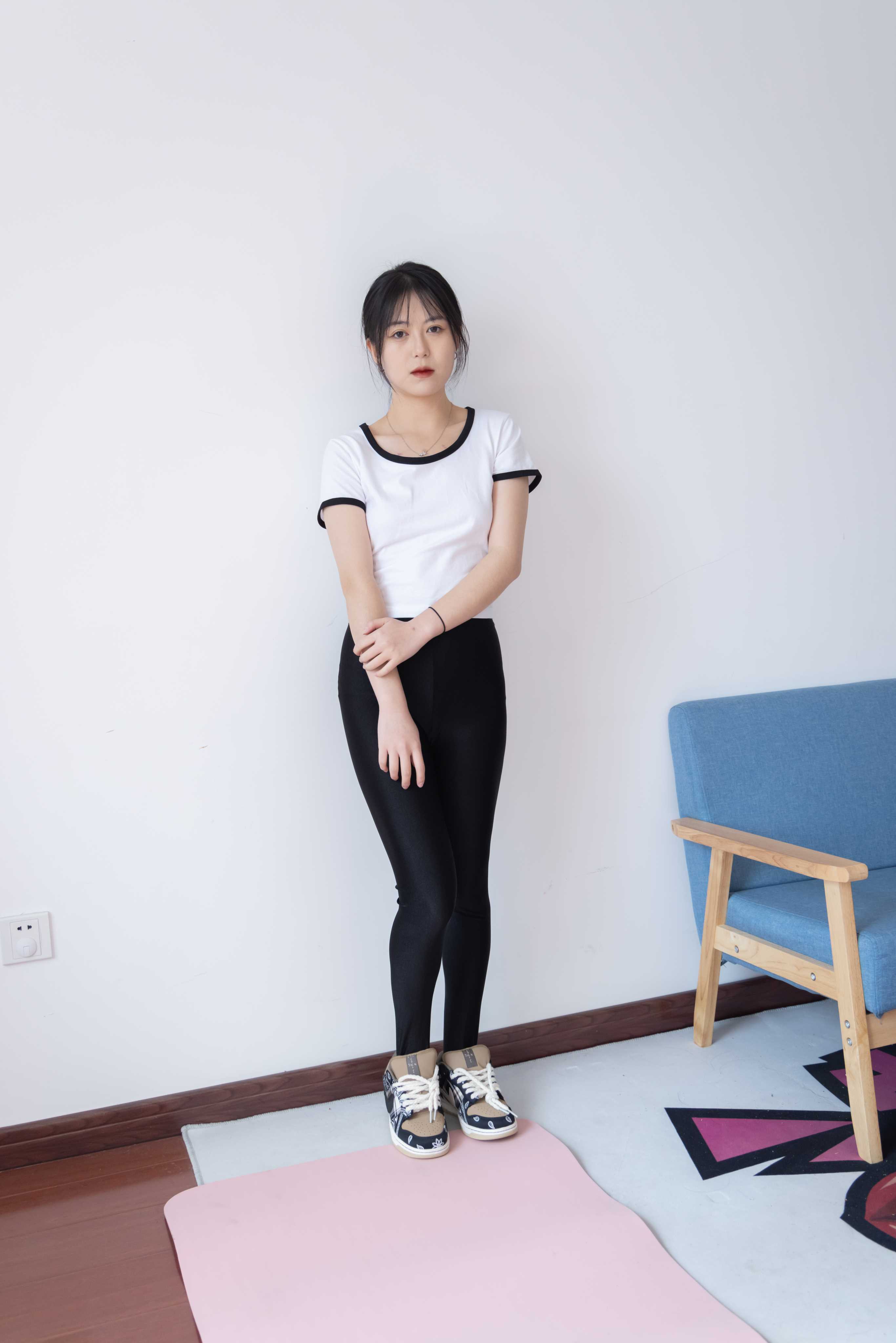 物恋传媒 NO.949期 冰冰-紫叶草 [193P+1V／5.22GB]