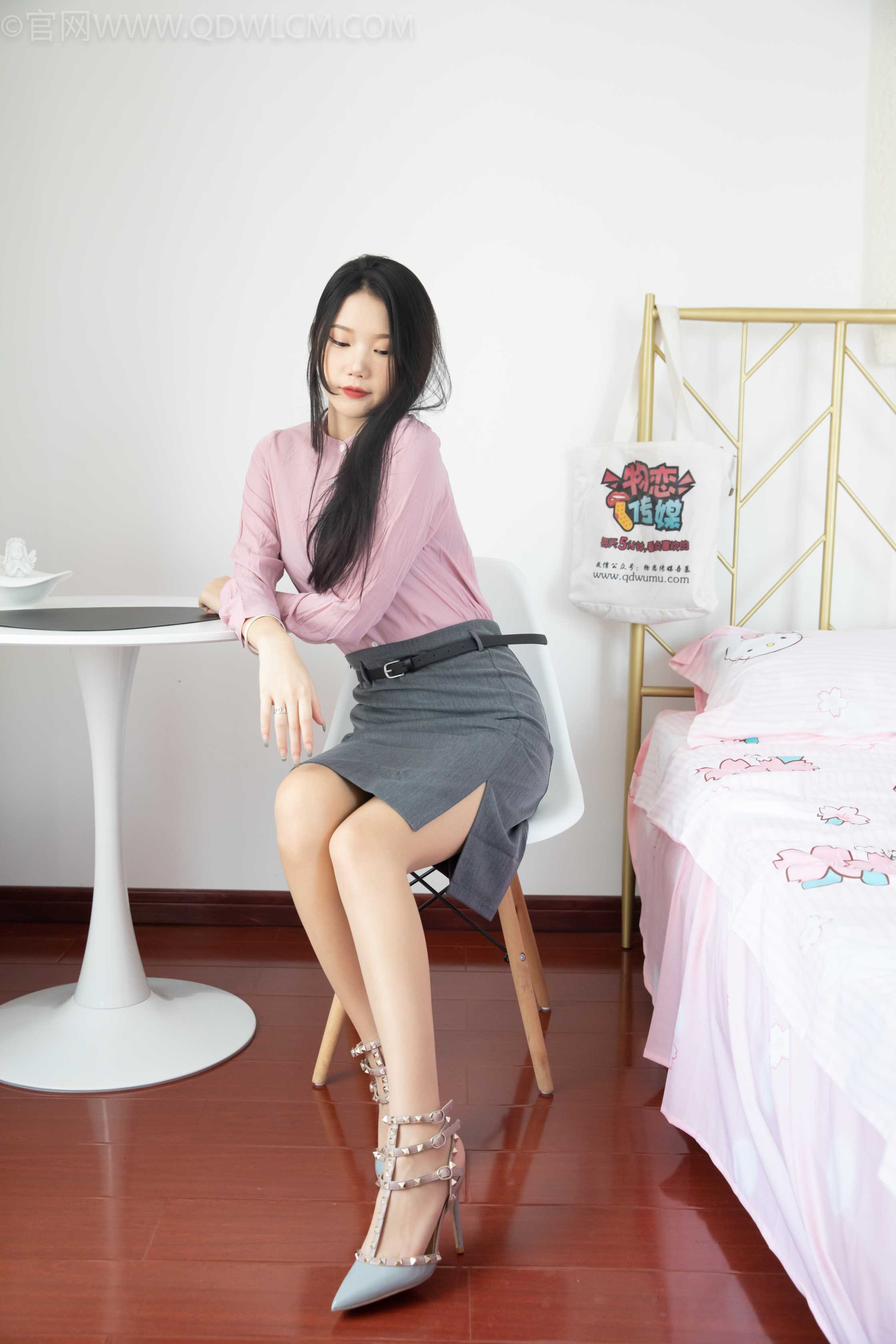 物恋传媒 NO.956期 小竹-过往的影子 [136P+1V／5.54GB]