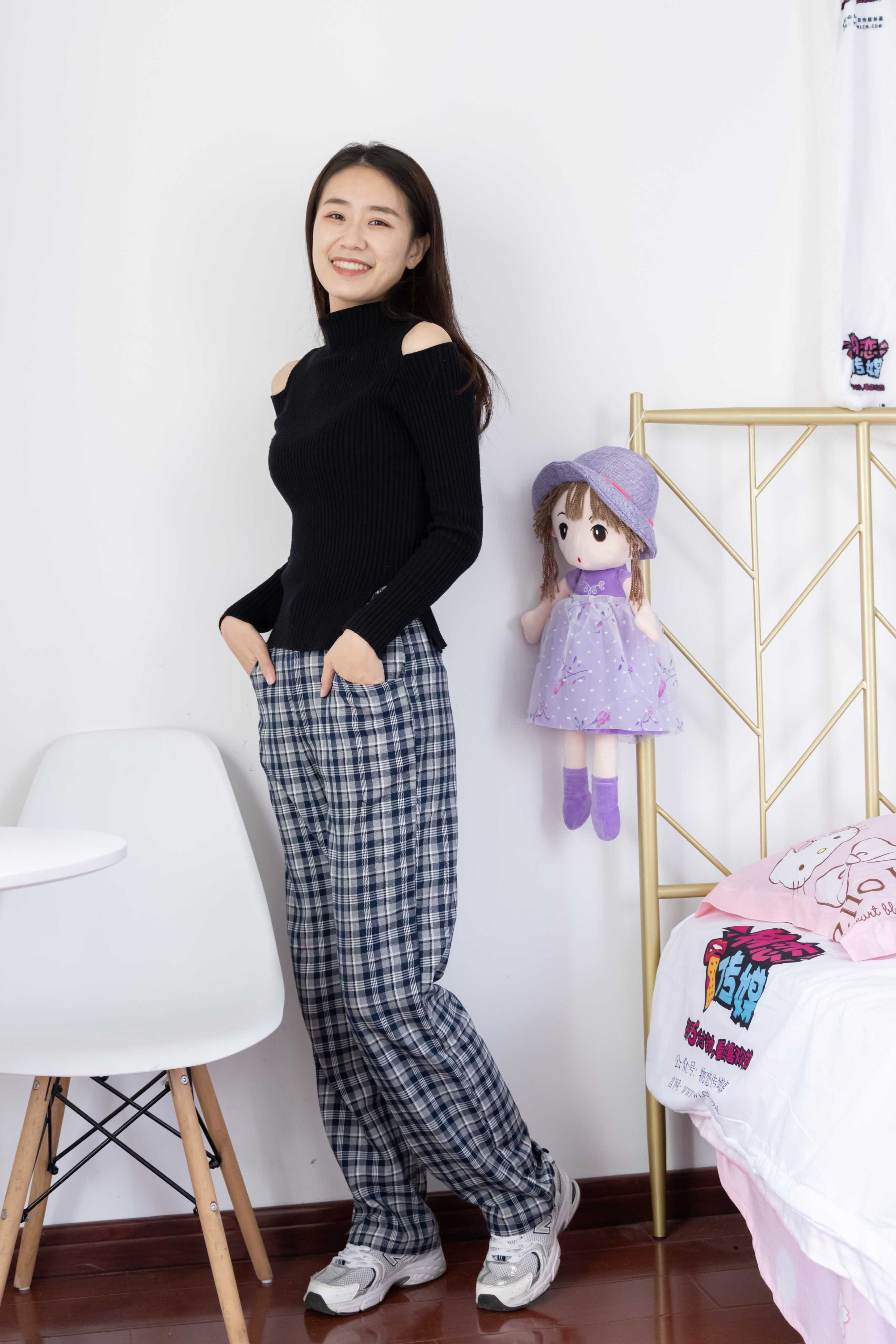 物恋传媒 NO.964 菜菜-休闲风 [154P+1V／4.64GB]