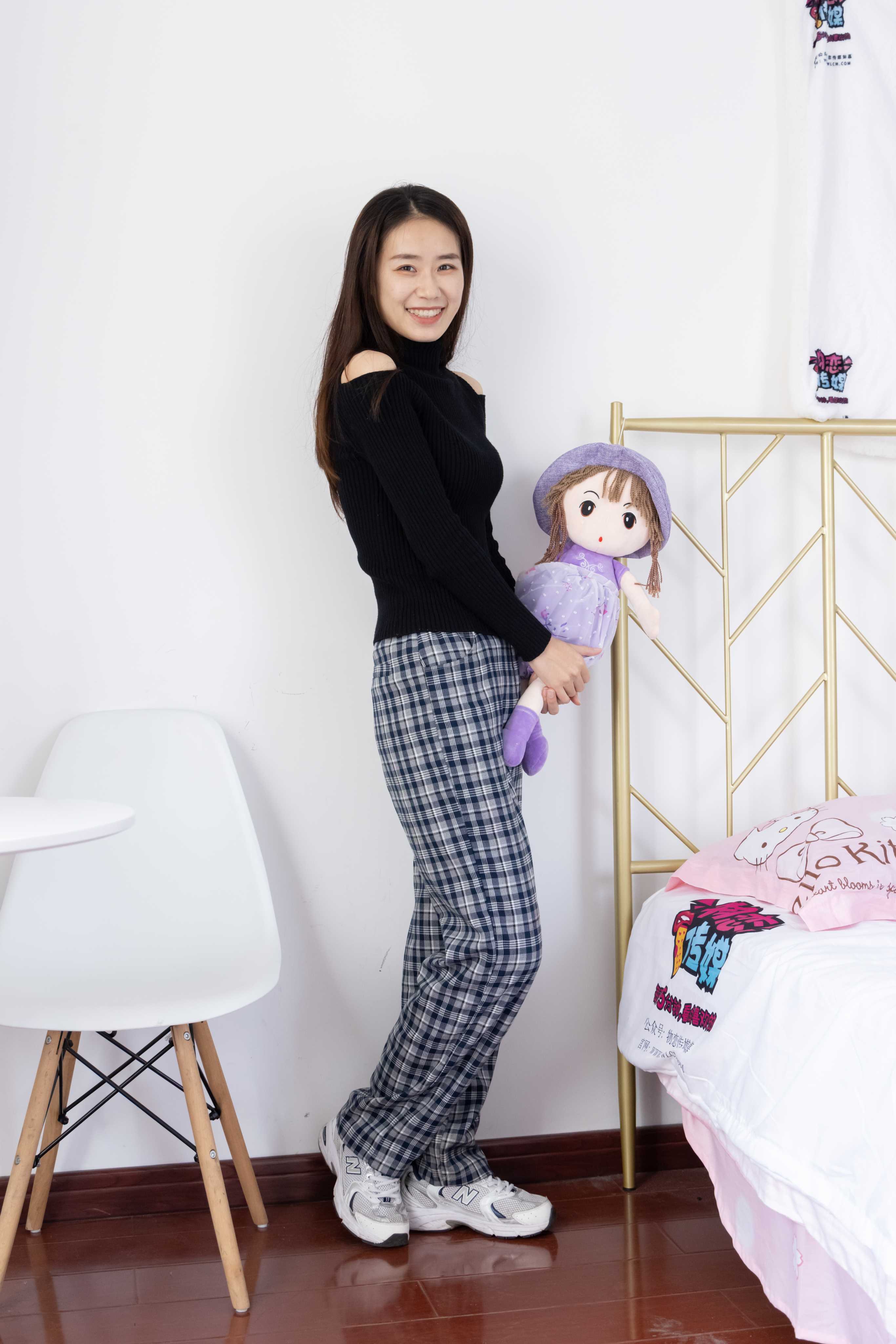 物恋传媒 NO.964 菜菜-休闲风 [154P+1V／4.64GB]