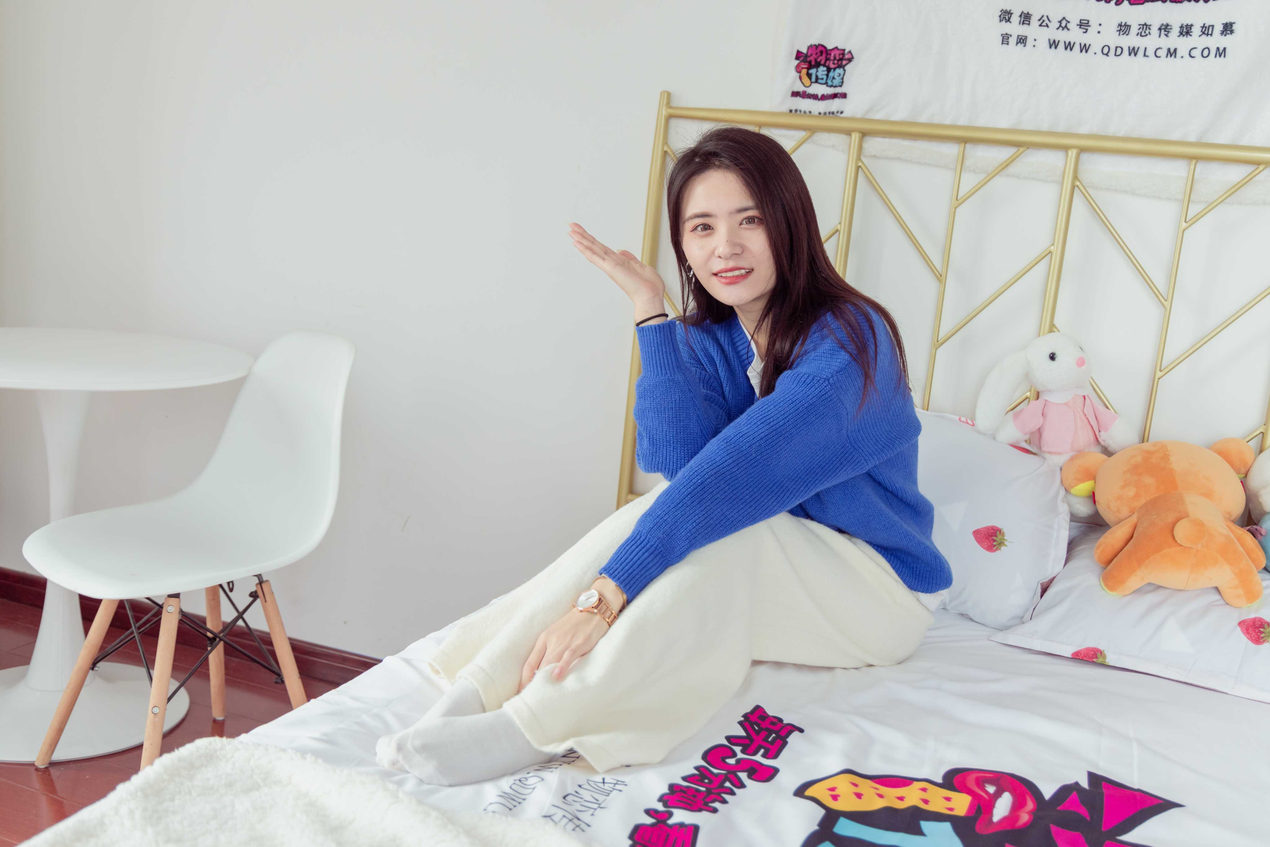 物恋传媒 NO.965 然然-树下的故事 [142P+1V／4.30GB]