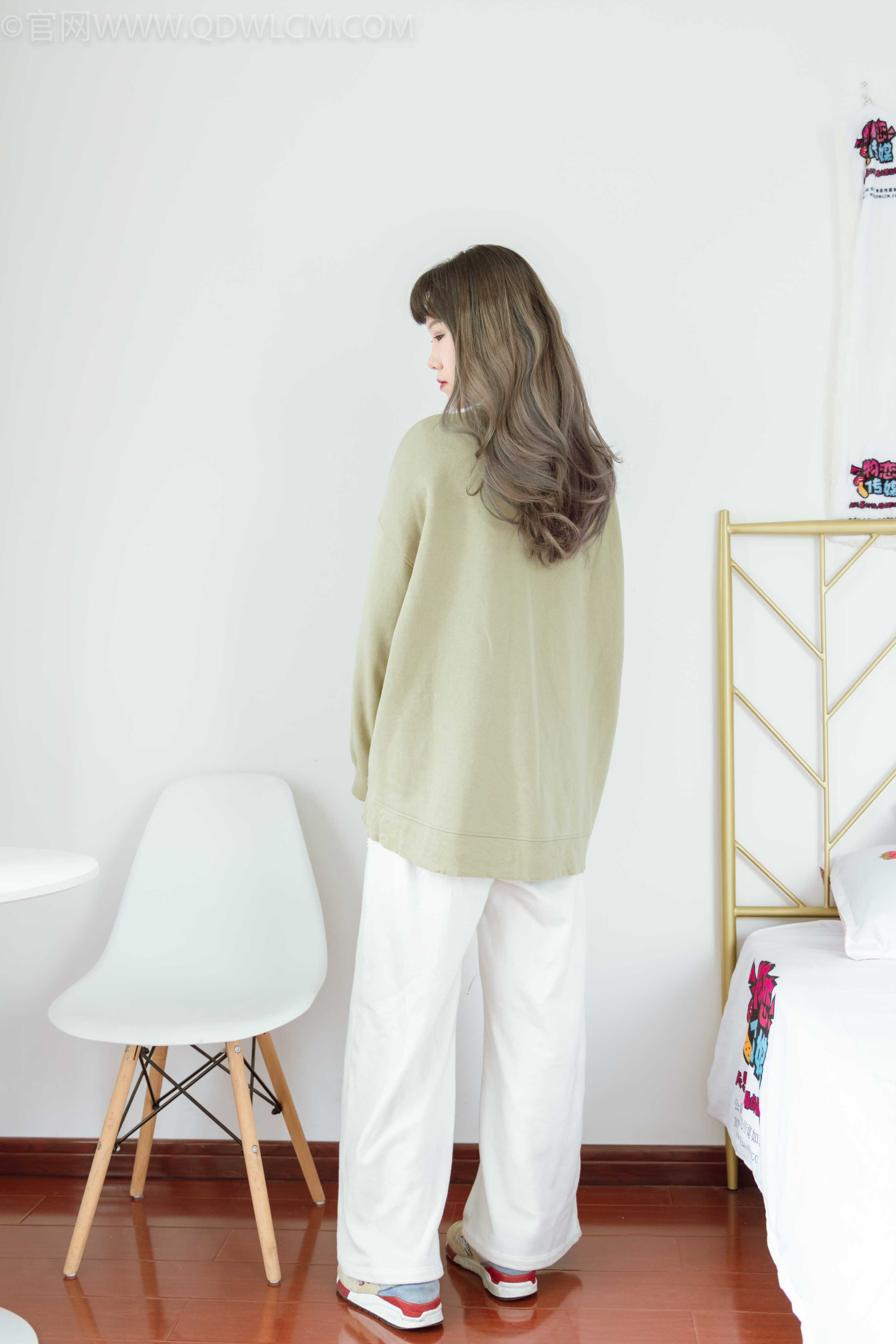 物恋传媒 NO.977 依依-梦与现实 [135P+1V／3.83GB]