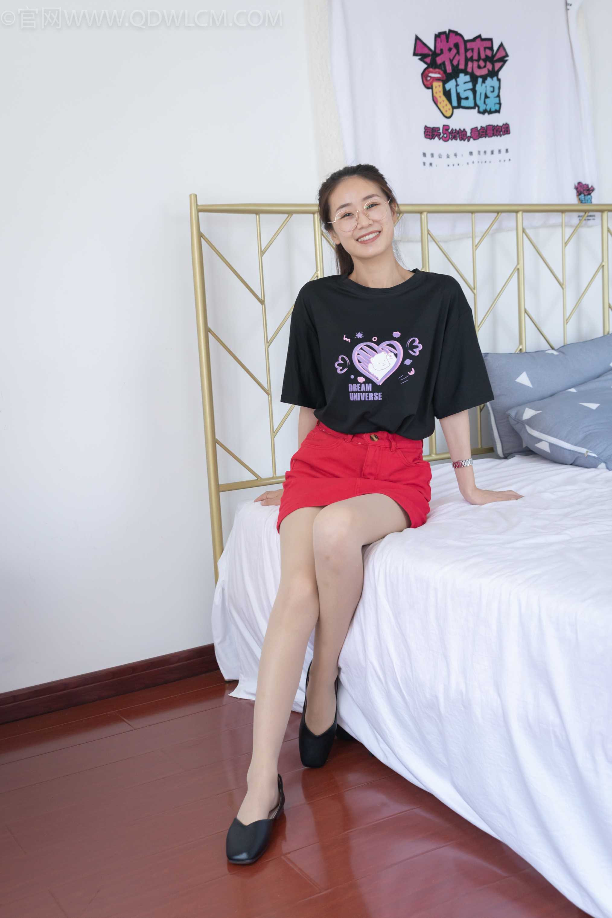 物恋传媒 NO.986 菜菜-随风 [153P+1V／4.10GB]