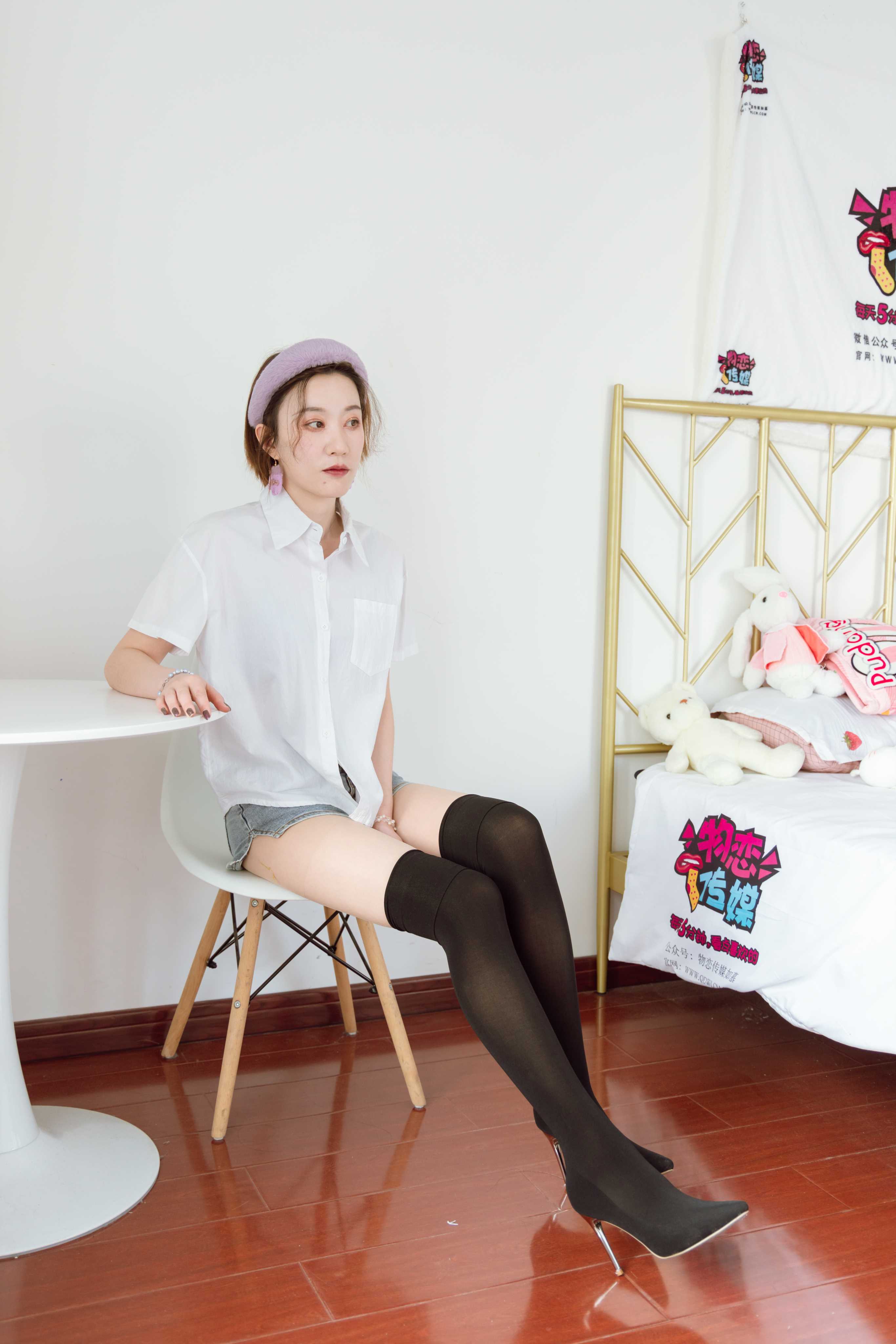 物恋传媒 NO.989 七七-一片雨 [135P+1V／3.61GB]