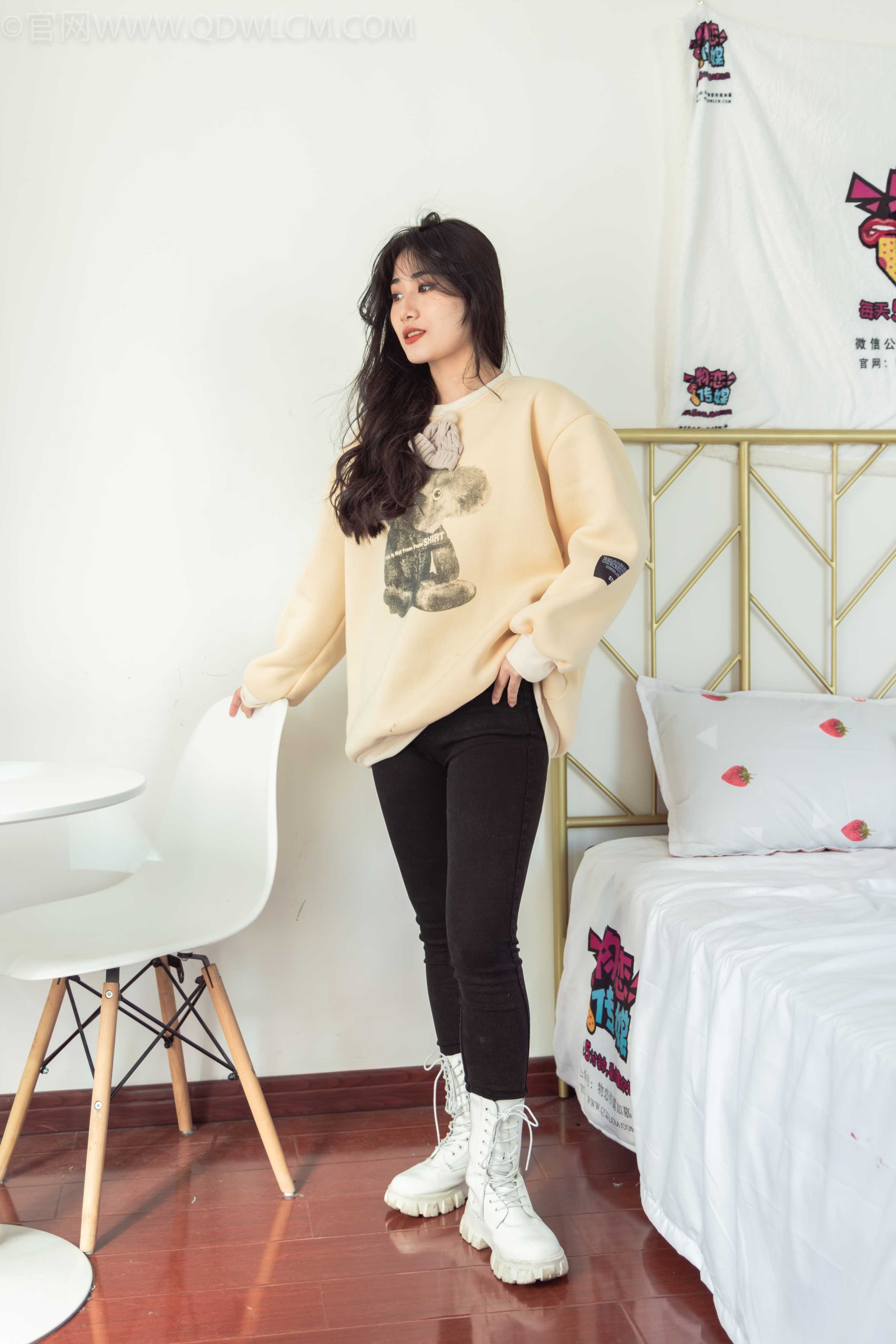 物恋传媒 NO.991 露露-冬天的温暖 [137P+1V／3.63GB]